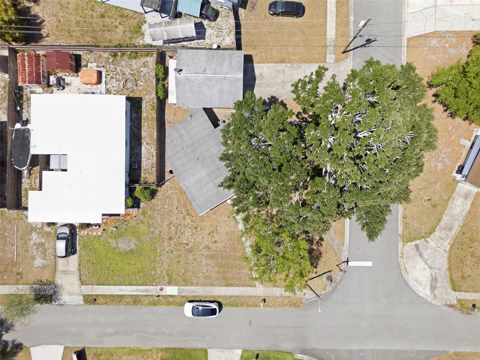 QUEENS MIRROR SOUTH 2ND REP ADD REP - Residential