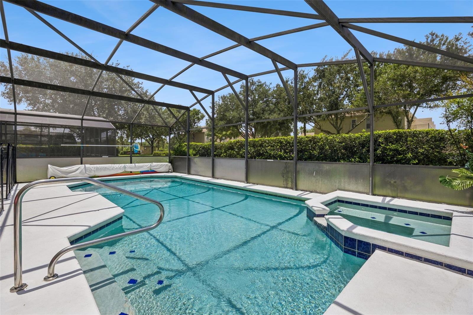 SILVER CREEK - Residential