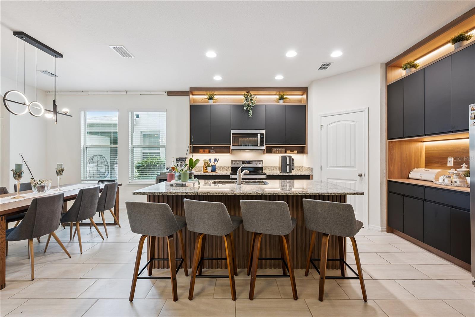 WATERLEIGH - Residential