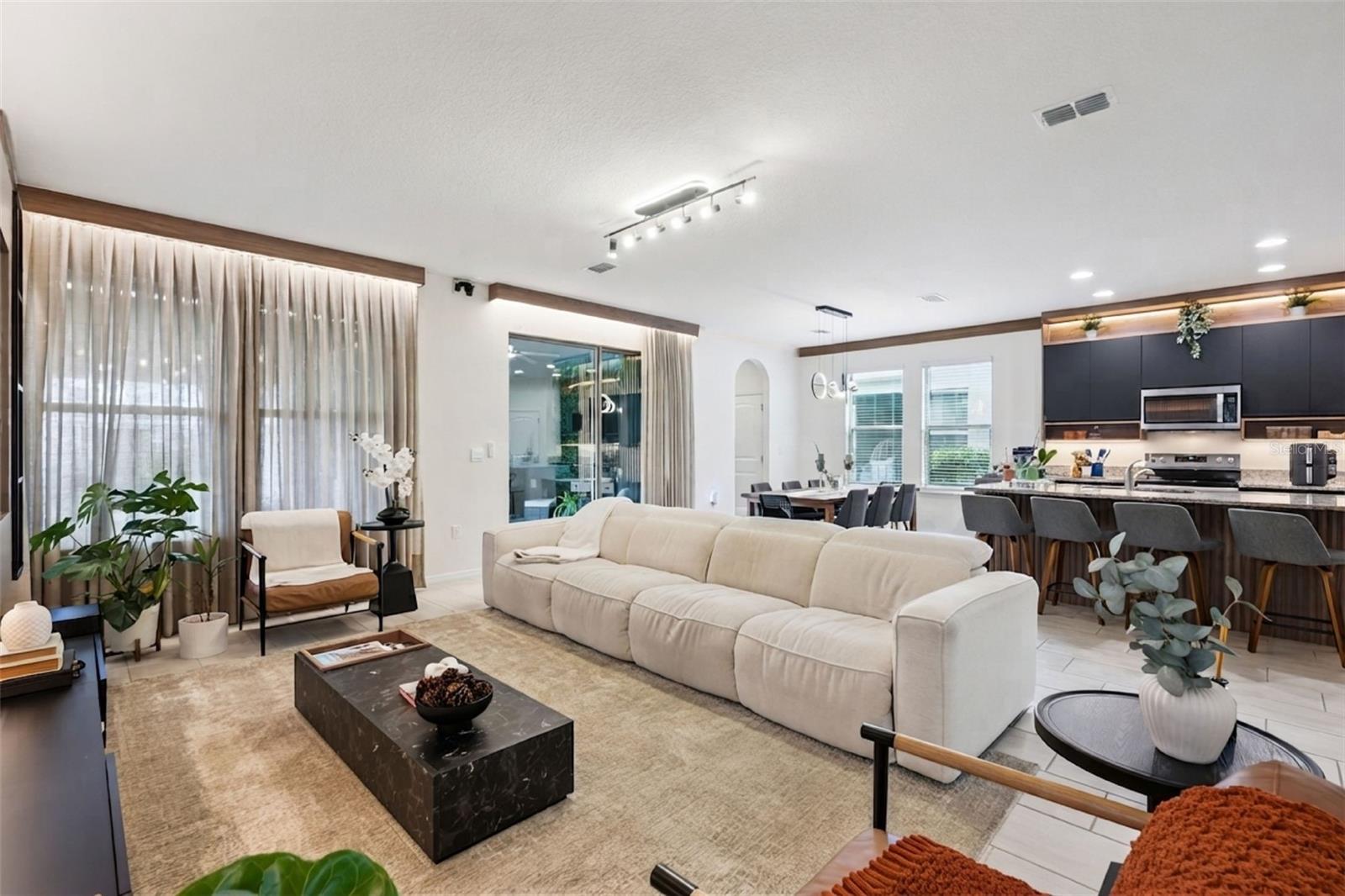WATERLEIGH - Residential
