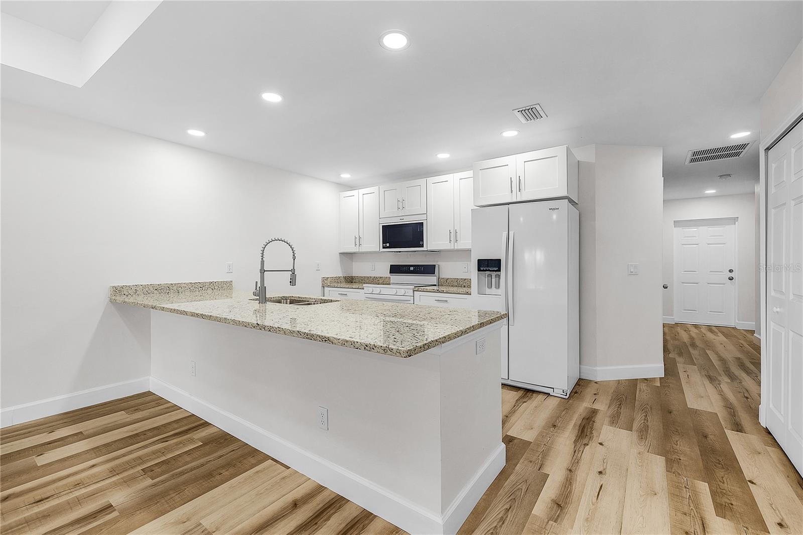PUNTA GORDA ISLES SEC 21 - Residential Income