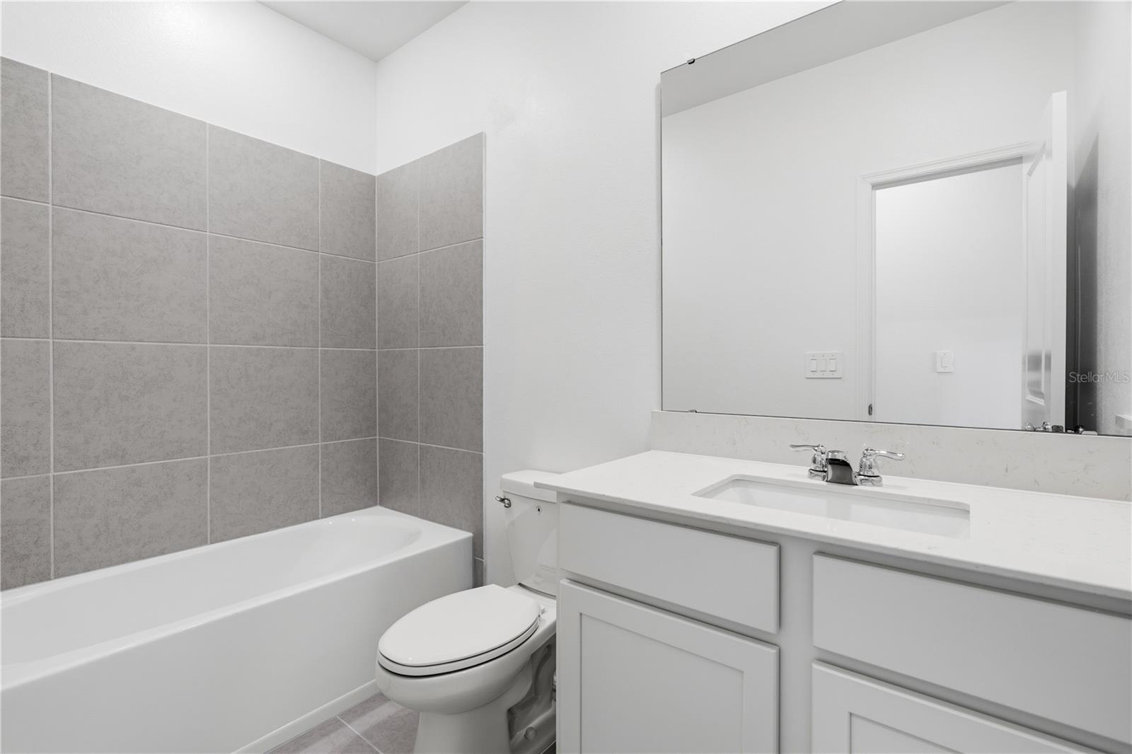 BRENTWOOD TOWNHOMES - Residential Lease