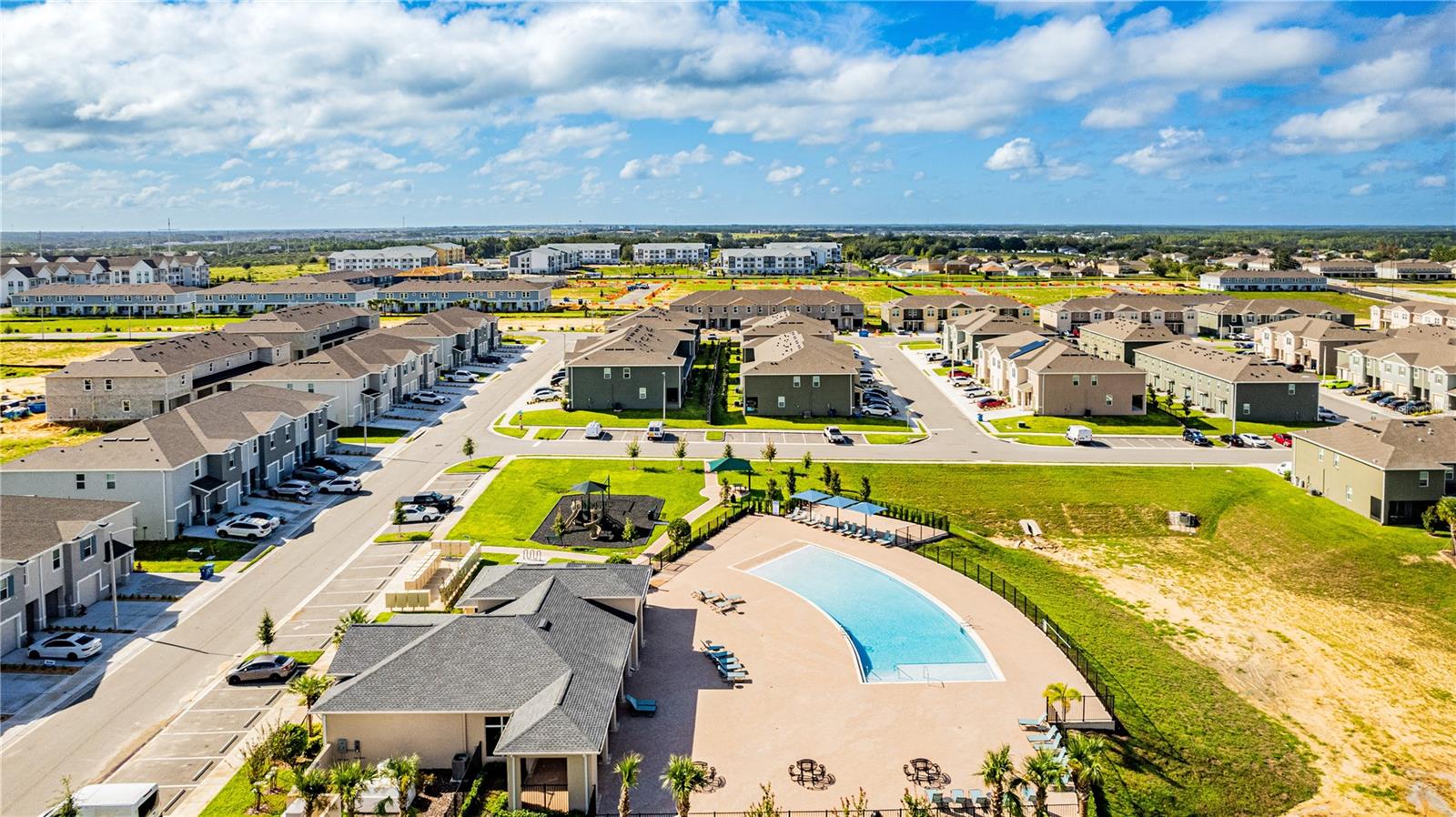 BRENTWOOD TOWNHOMES - Residential Lease