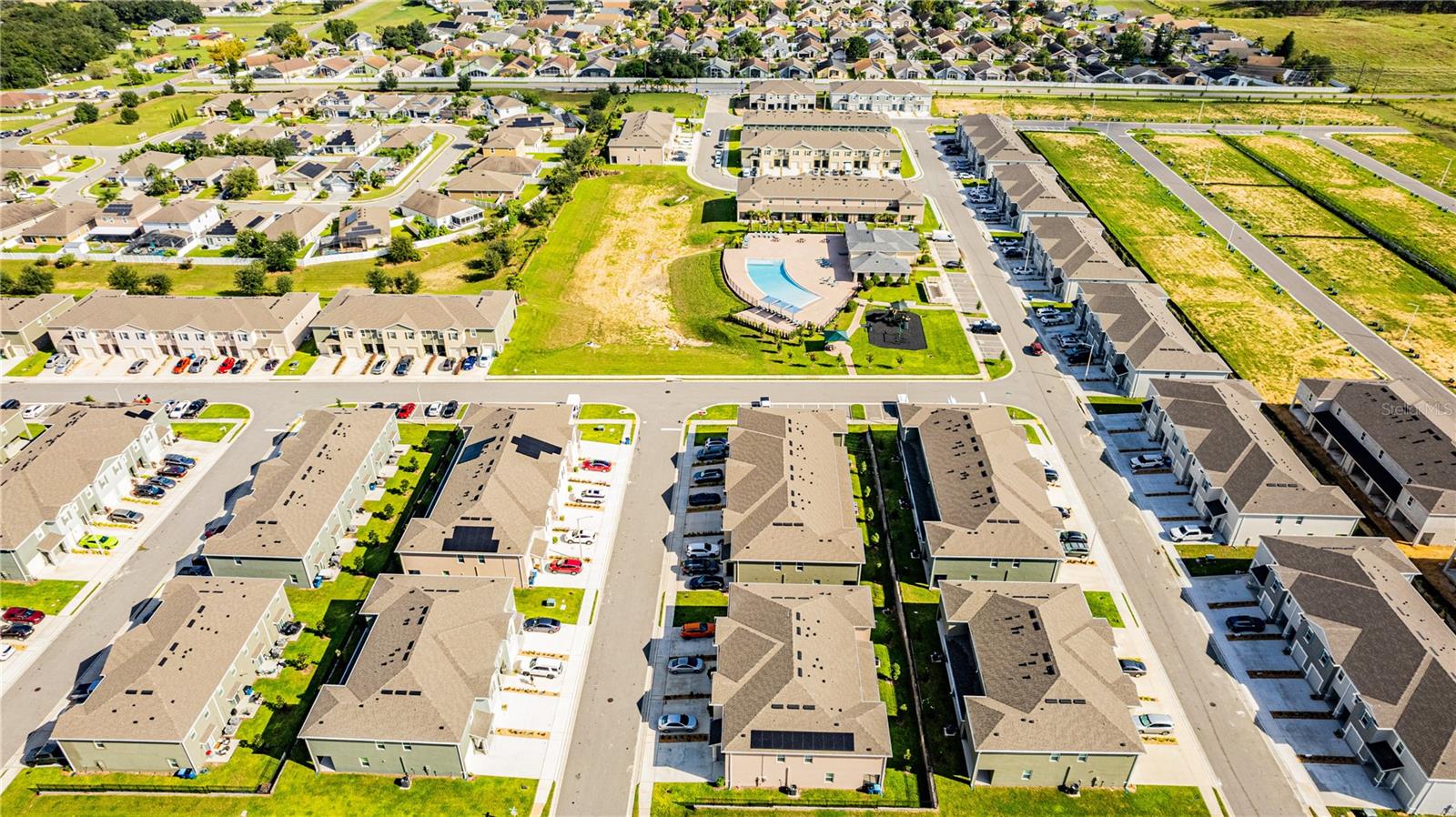 BRENTWOOD TOWNHOMES - Residential Lease