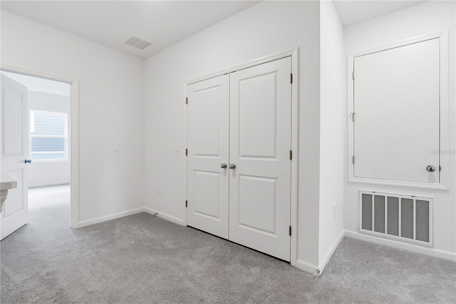 BRENTWOOD TOWNHOMES - Residential Lease