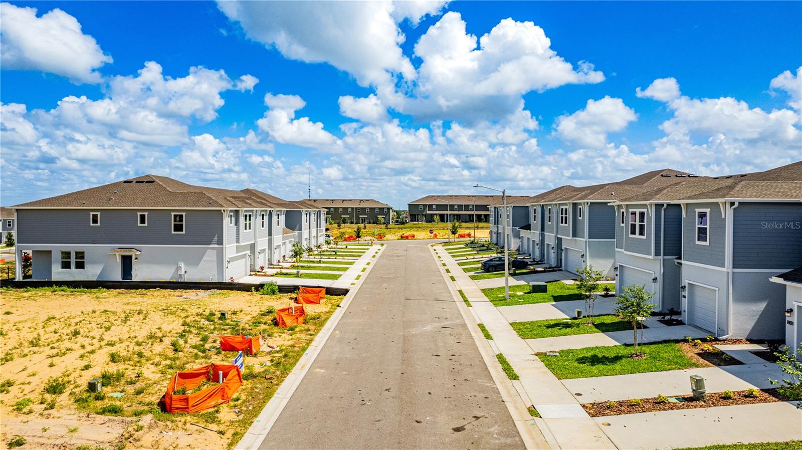 BRENTWOOD TOWNHOMES - Residential Lease