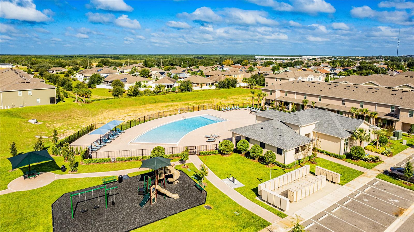 BRENTWOOD TOWNHOMES - Residential Lease