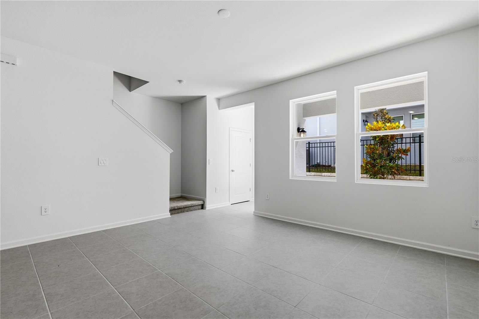 BRENTWOOD TOWNHOMES - Residential Lease