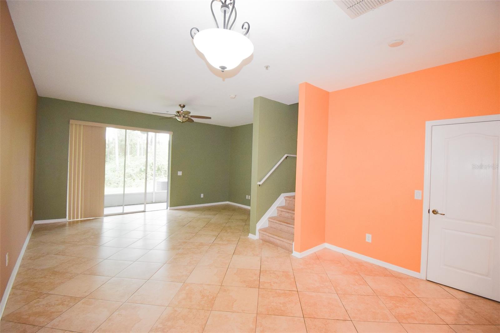 VILLA CAPRI/METROWEST - Residential