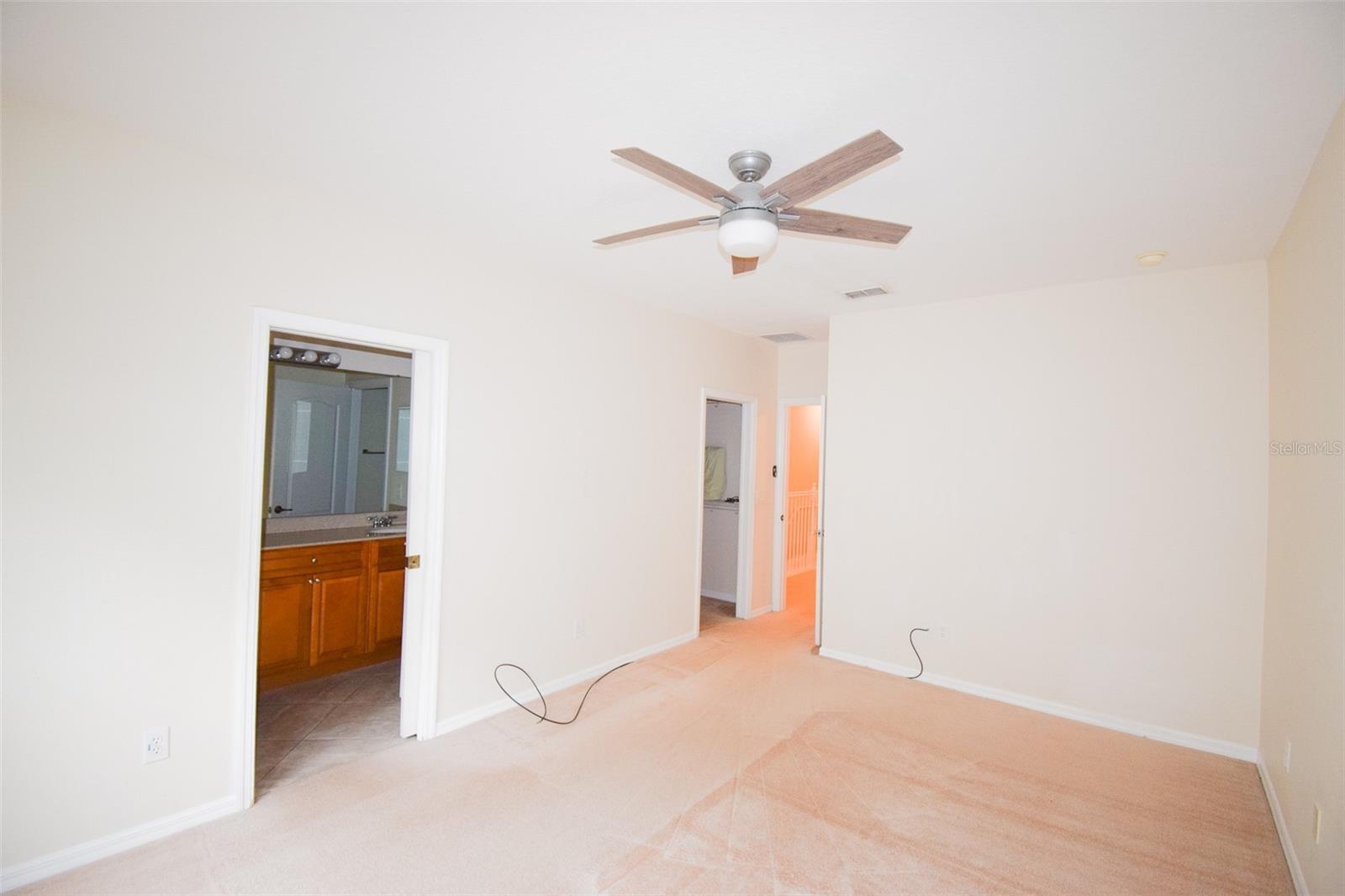 VILLA CAPRI/METROWEST - Residential
