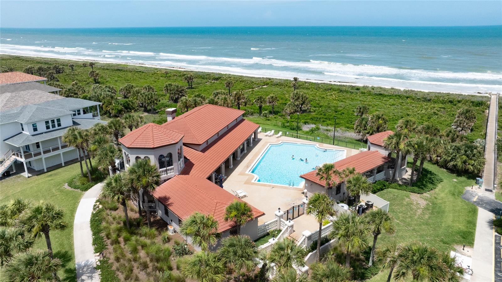 LOS LAGOS - Residential