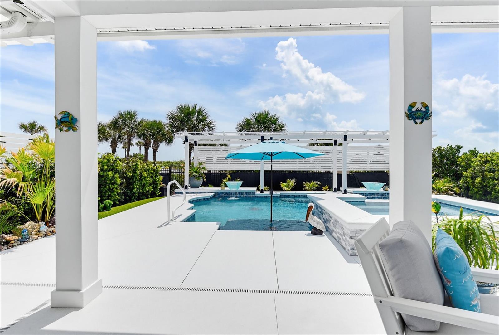 LOS LAGOS - Residential