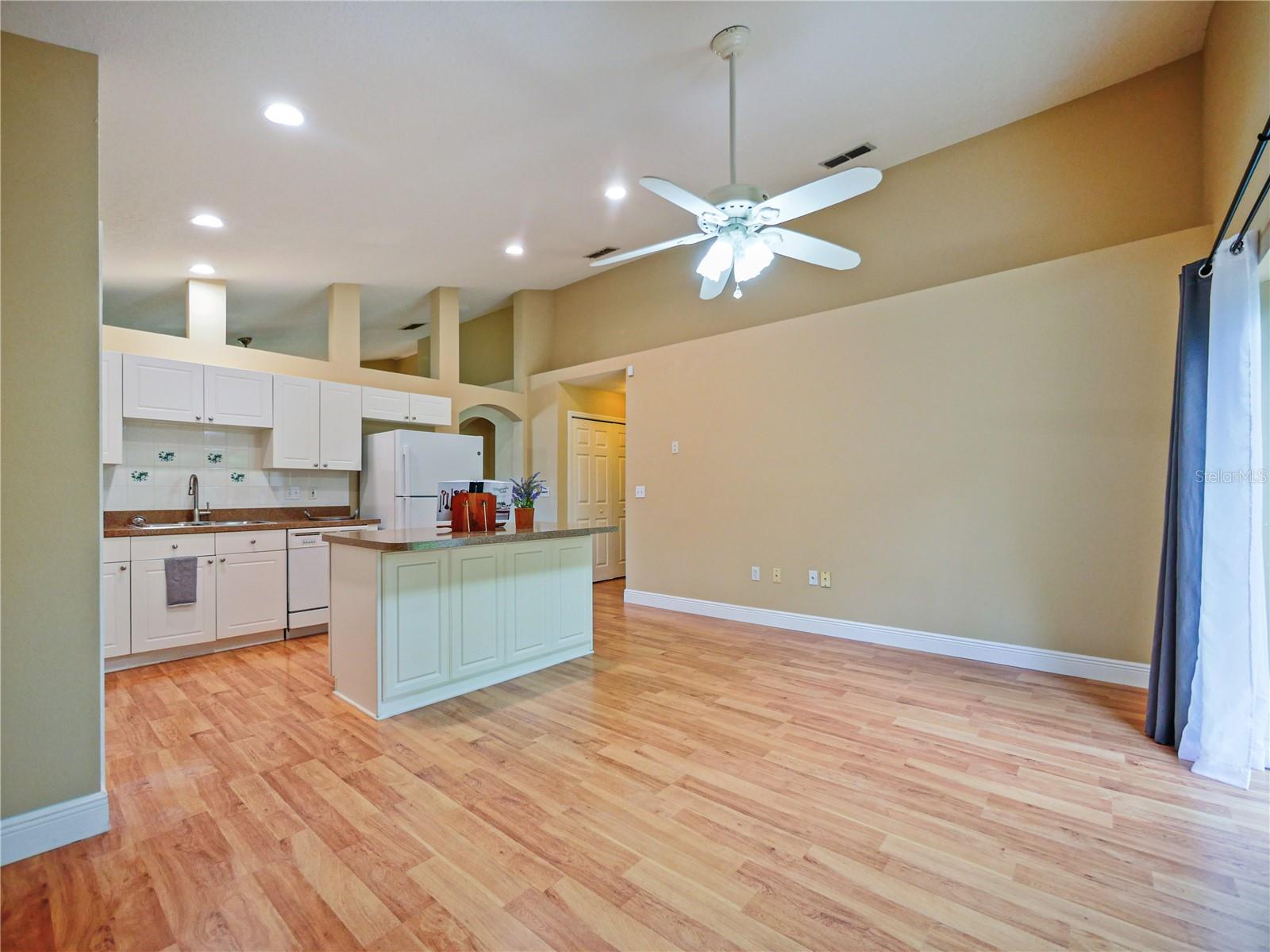 EGRETS LANDING - Residential