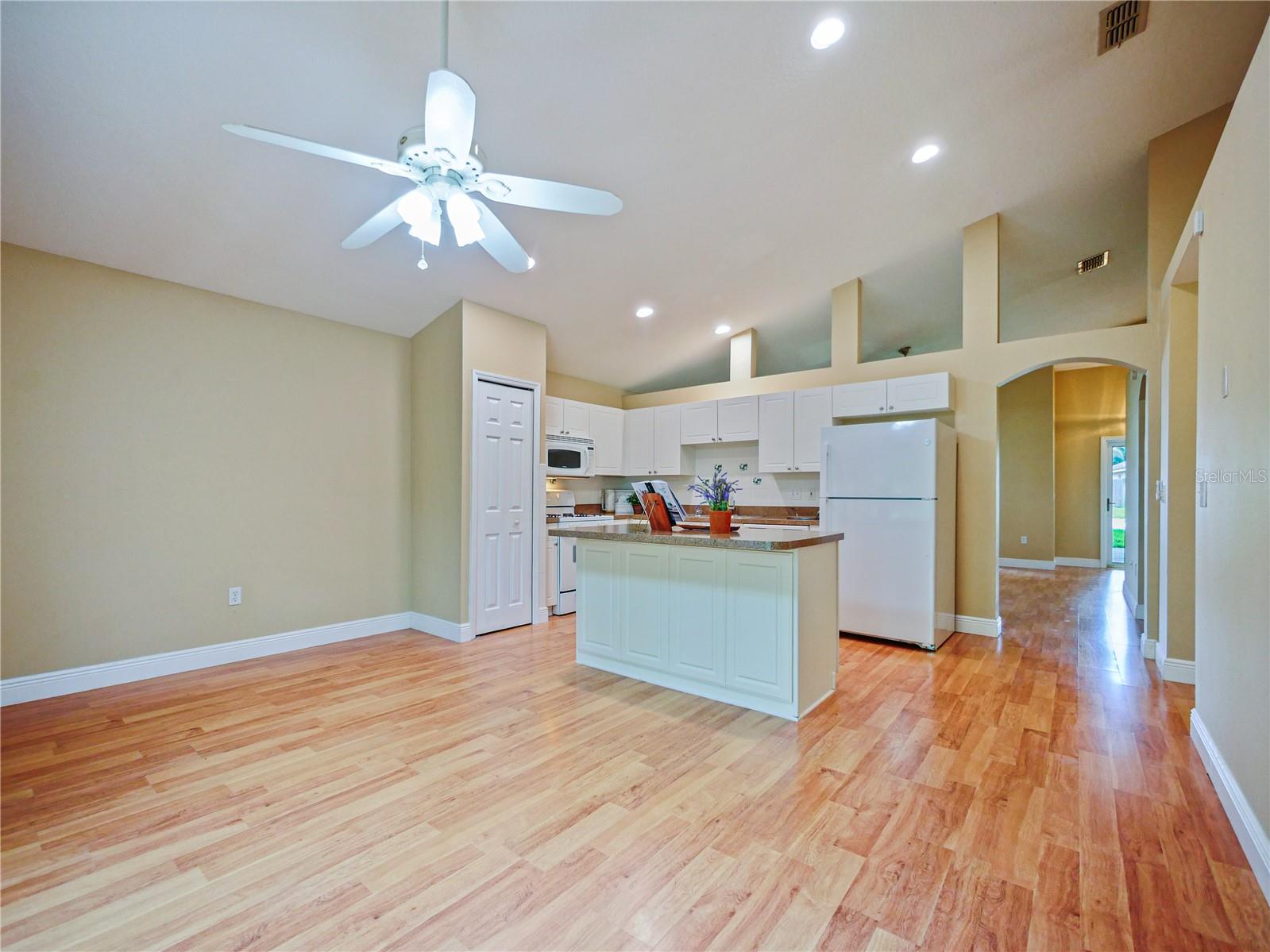 EGRETS LANDING - Residential