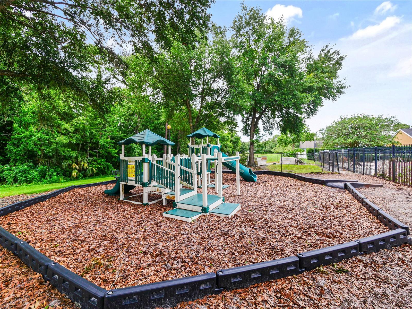 EGRETS LANDING - Residential