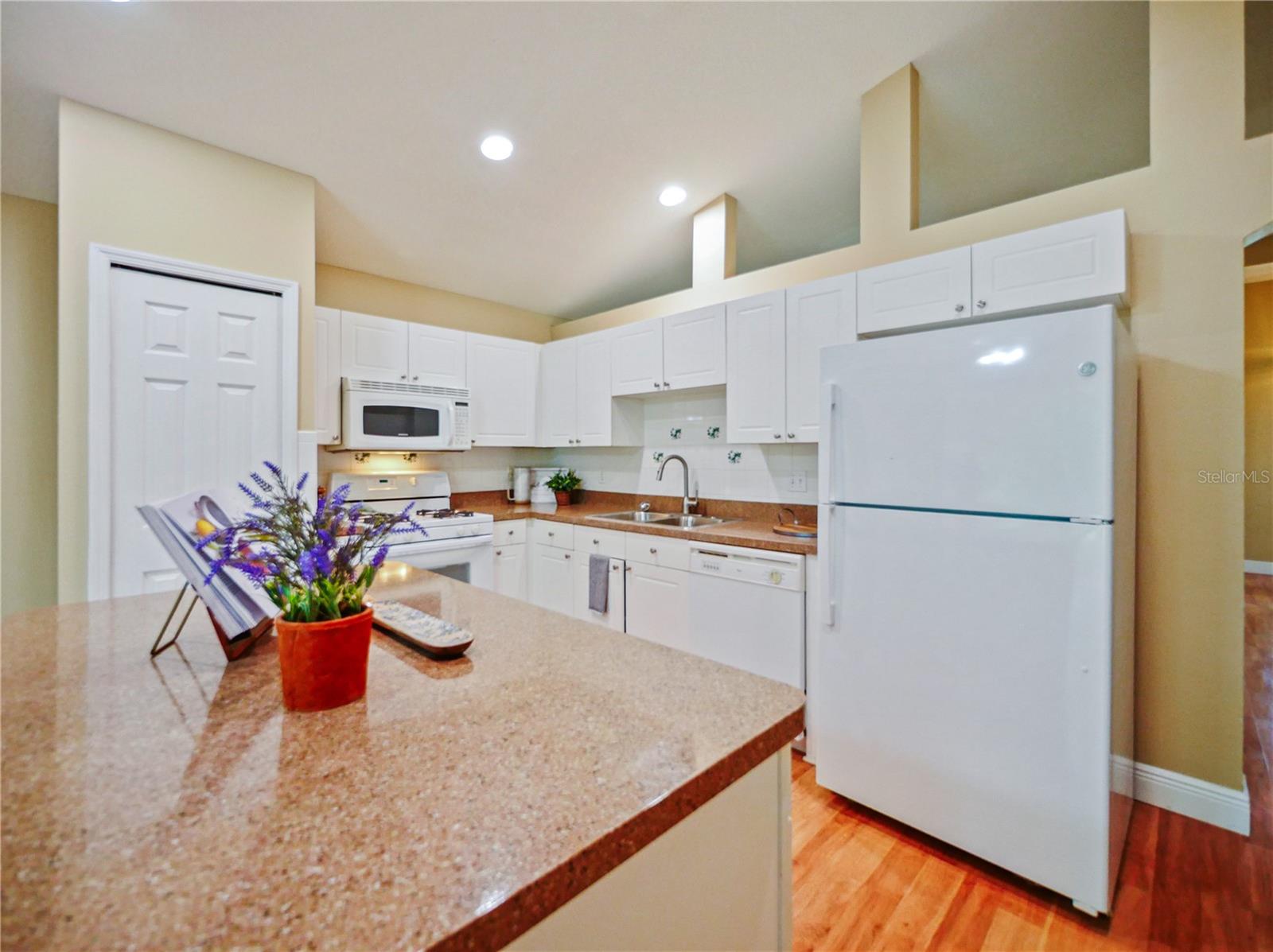 EGRETS LANDING - Residential