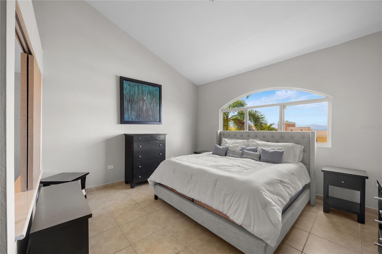 AQUABELLA - Residential