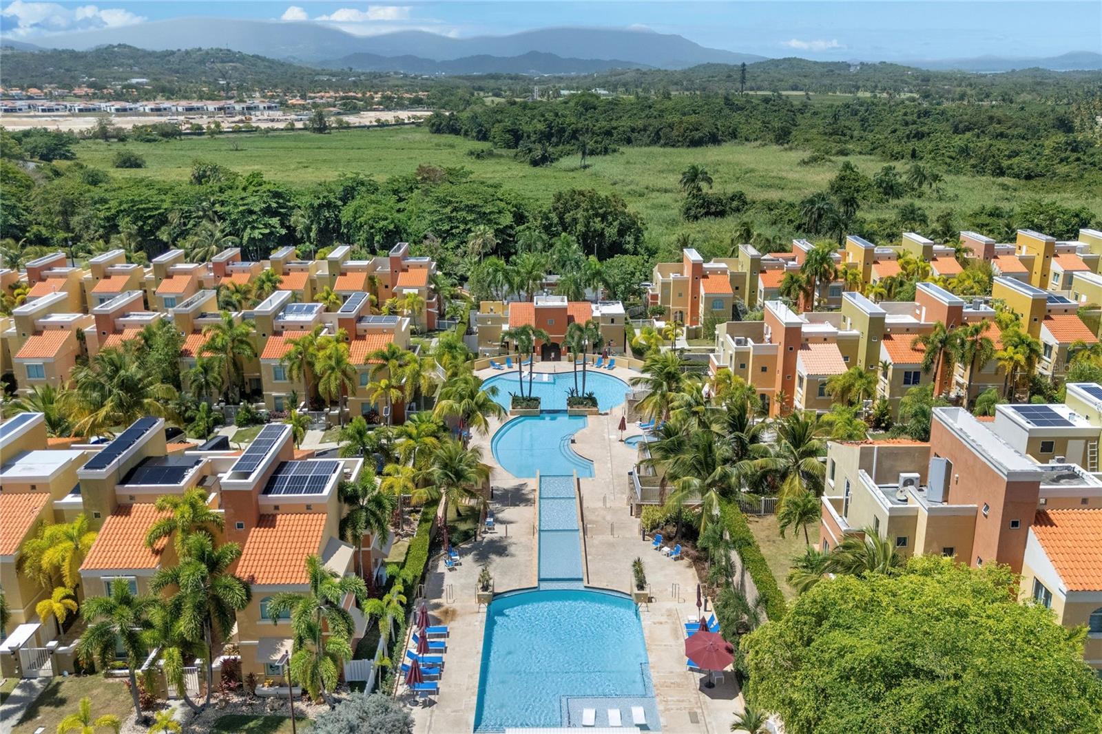 AQUABELLA - Residential