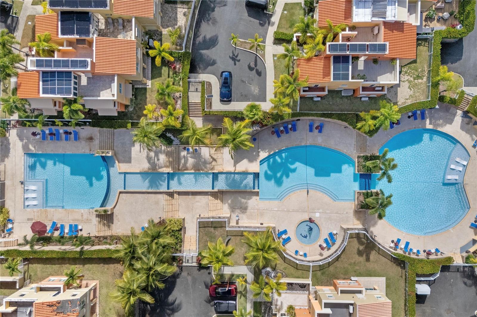 AQUABELLA - Residential