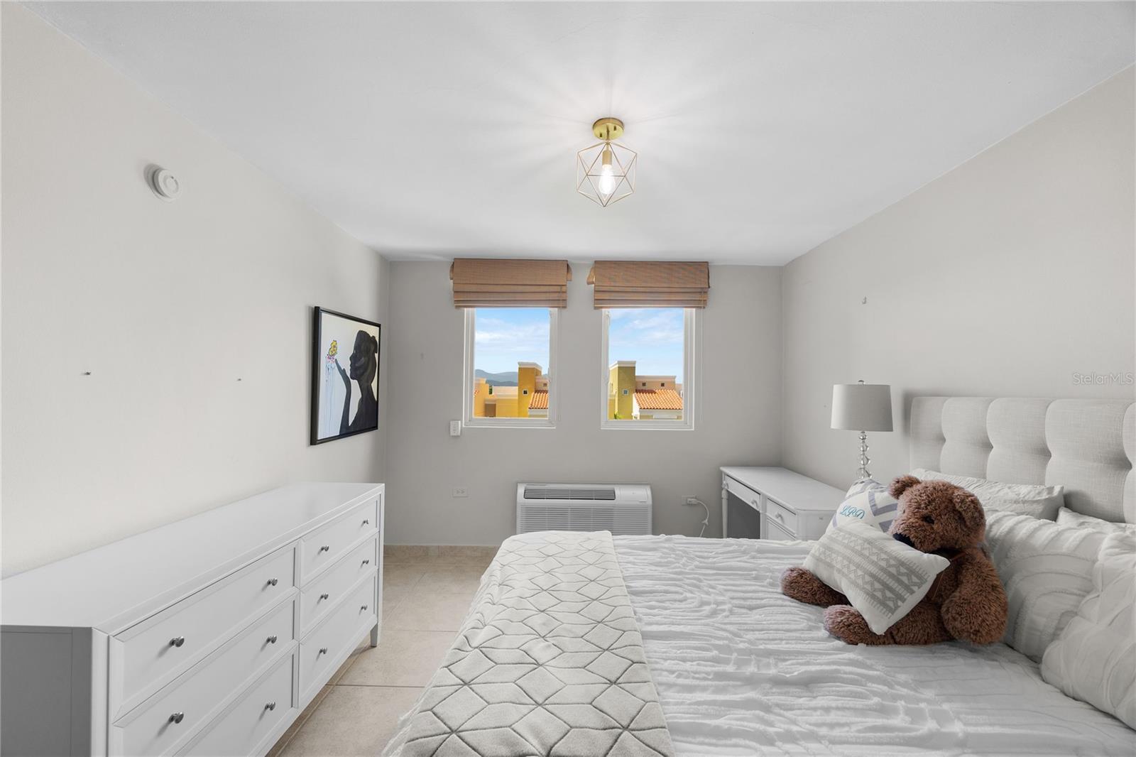 AQUABELLA - Residential