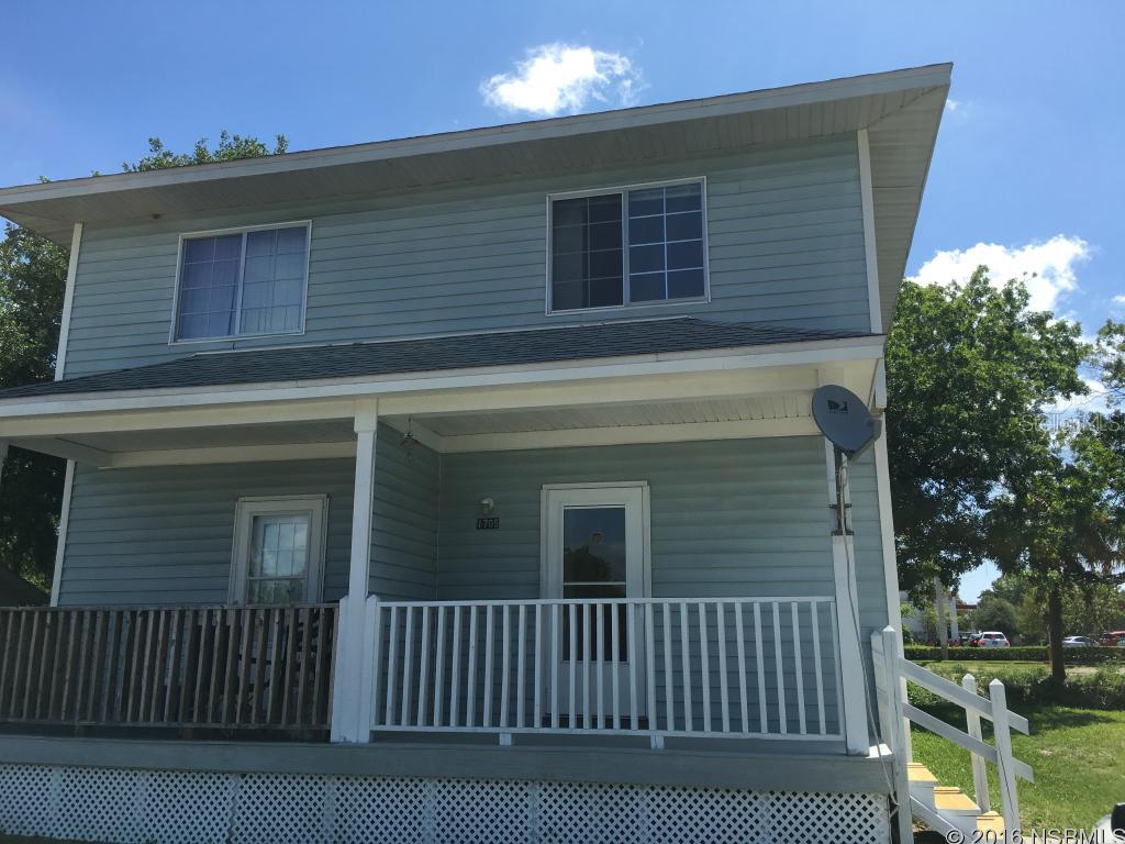 This lovely 2/1.5 townhome is close to everything. Seconds to the high school and middle school. Ten minutes from the beach. Nice front porch to enjoy. W/D