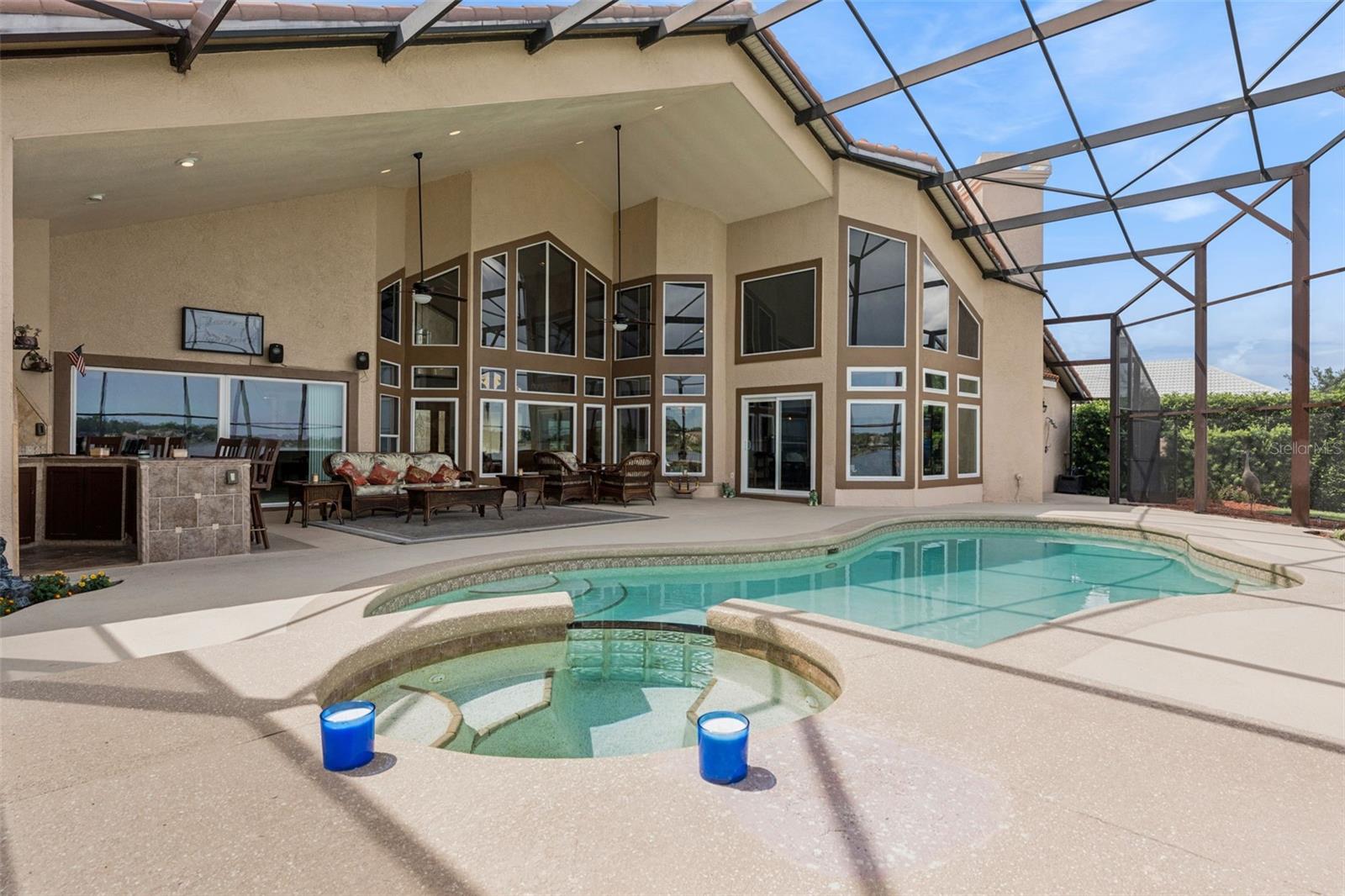 BUTLER BAY - Residential