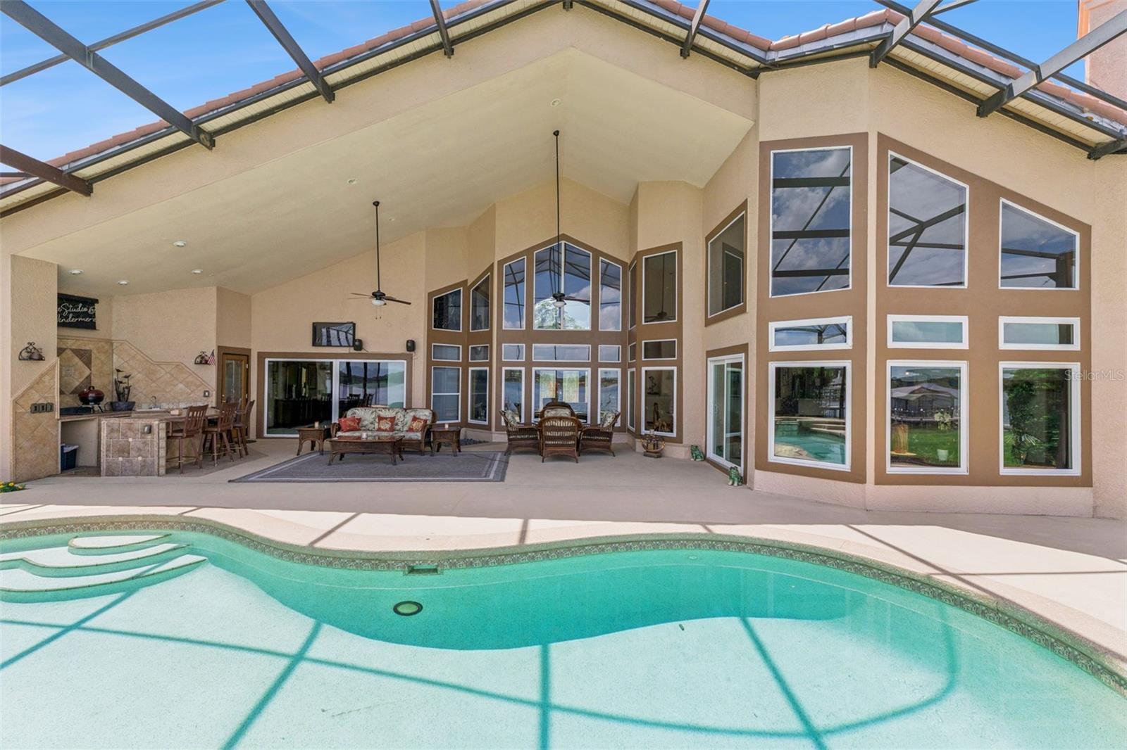 BUTLER BAY - Residential