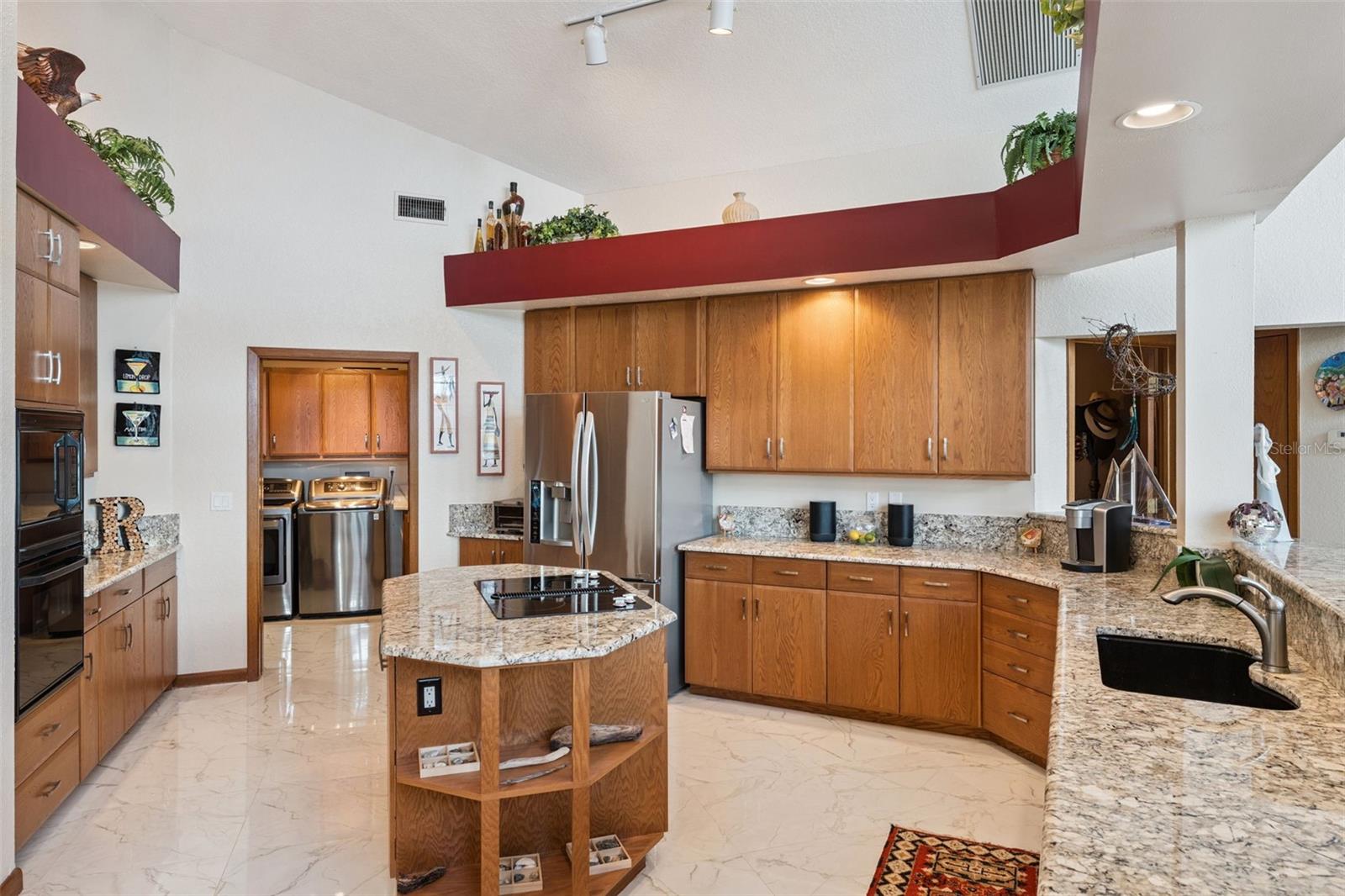 BUTLER BAY - Residential