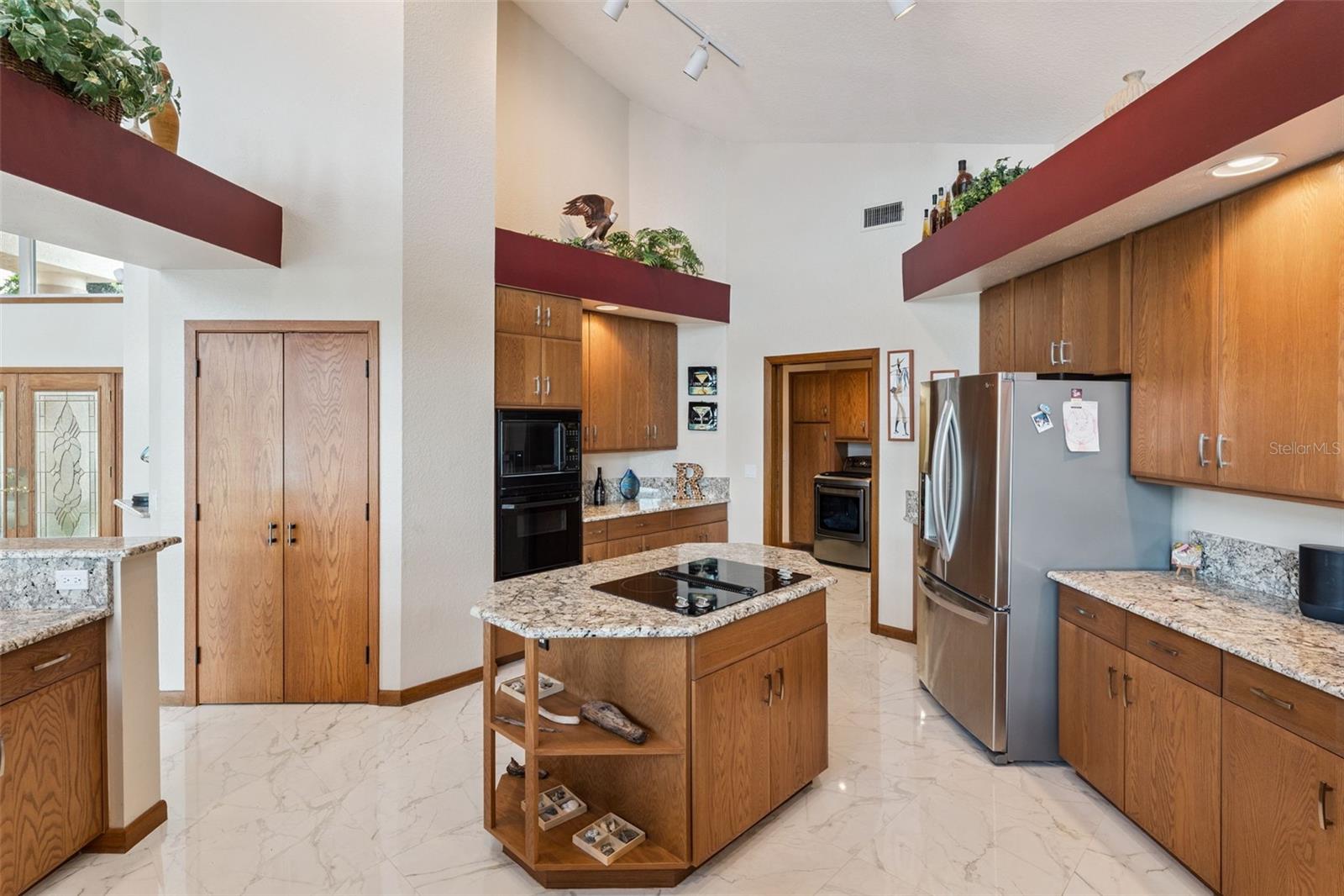 BUTLER BAY - Residential