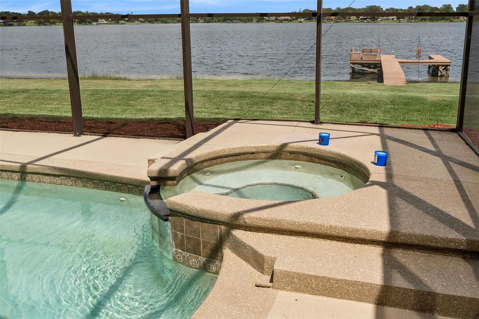 BUTLER BAY - Residential