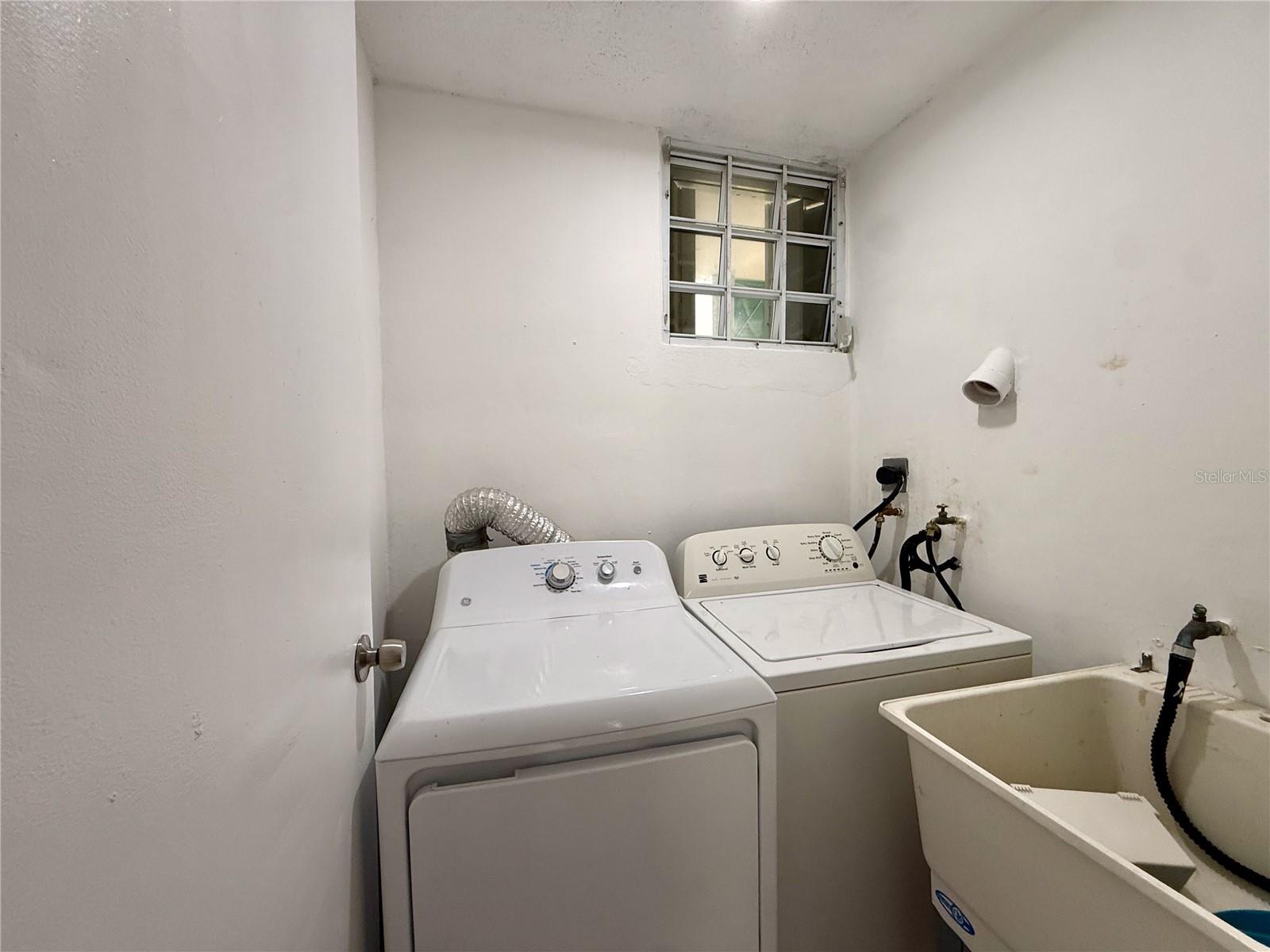 COND. COSTA DEL SOL, ISLA VERDE - Residential
