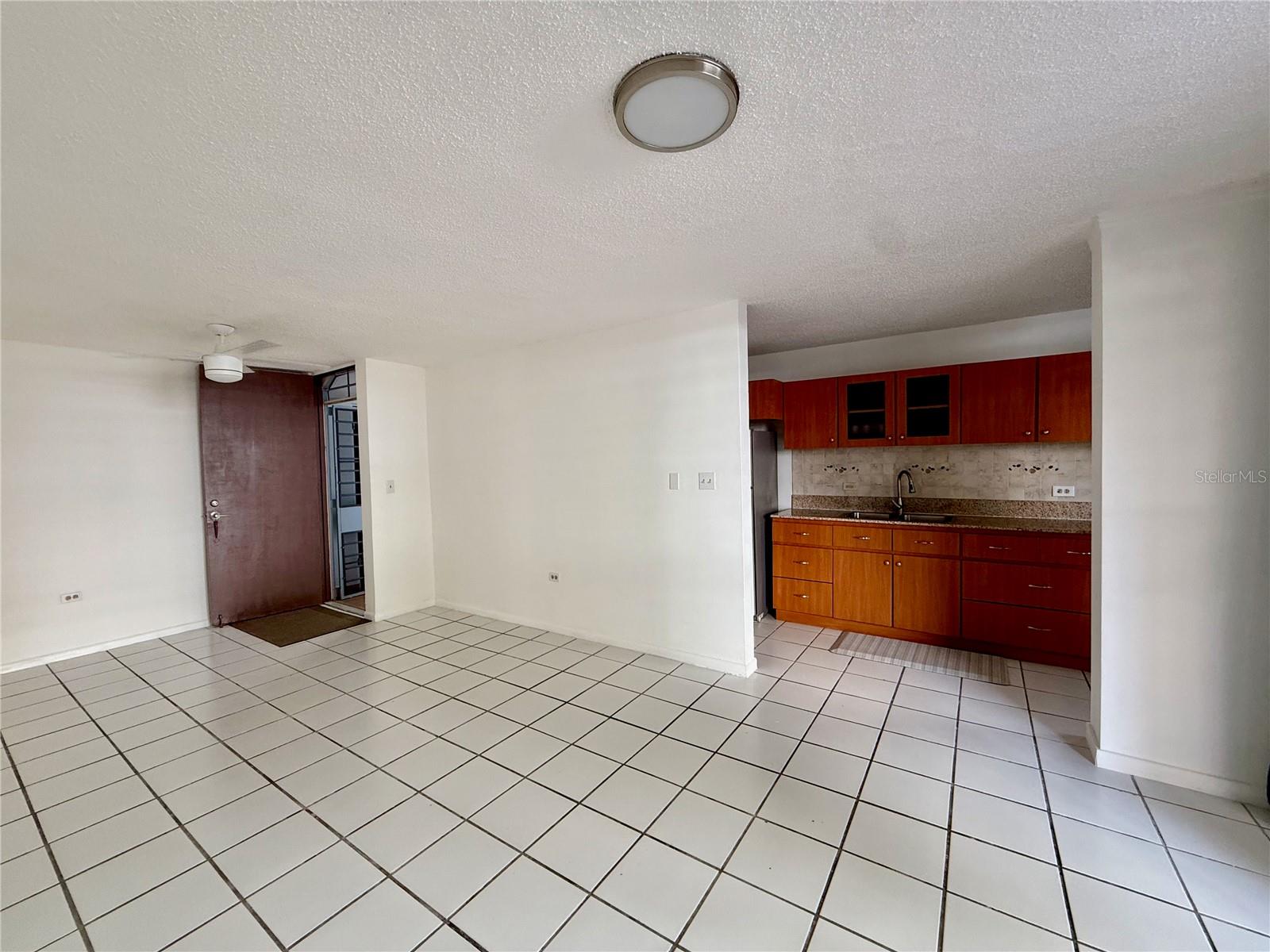 COND. COSTA DEL SOL, ISLA VERDE - Residential