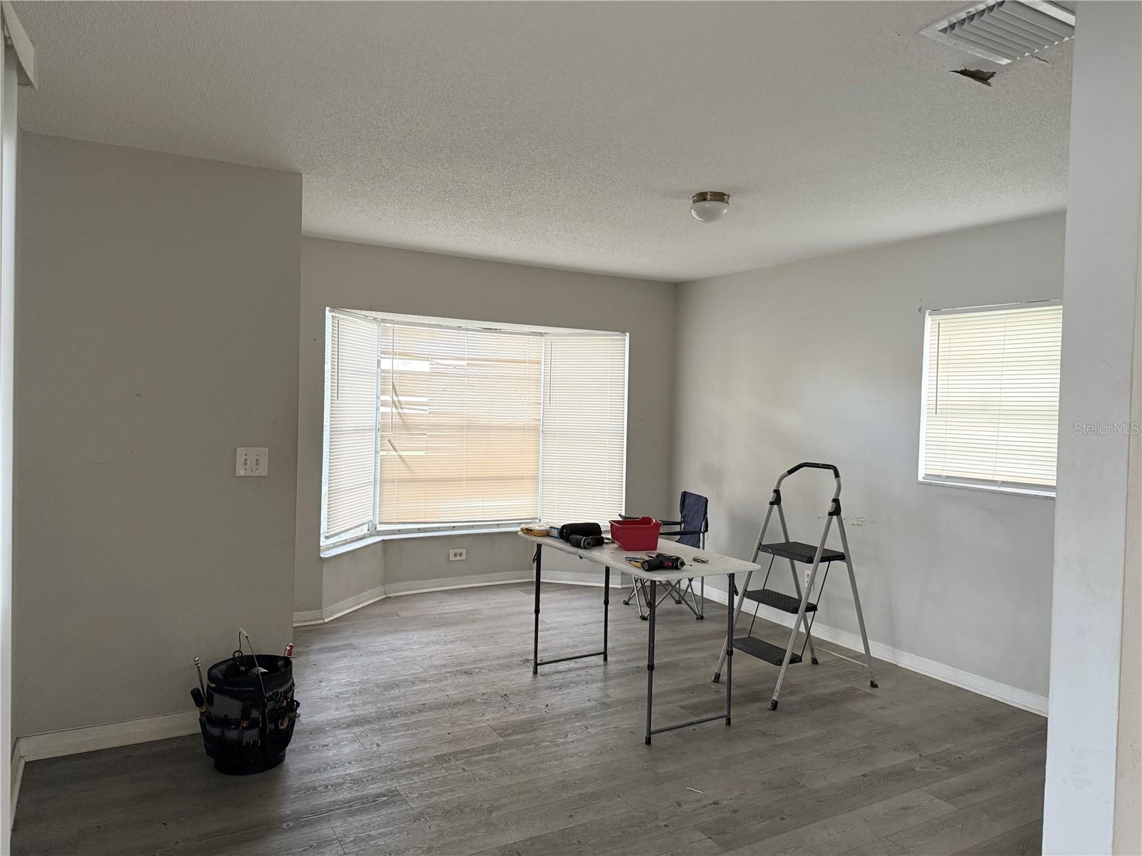 DUROLIFE HOMES - Residential