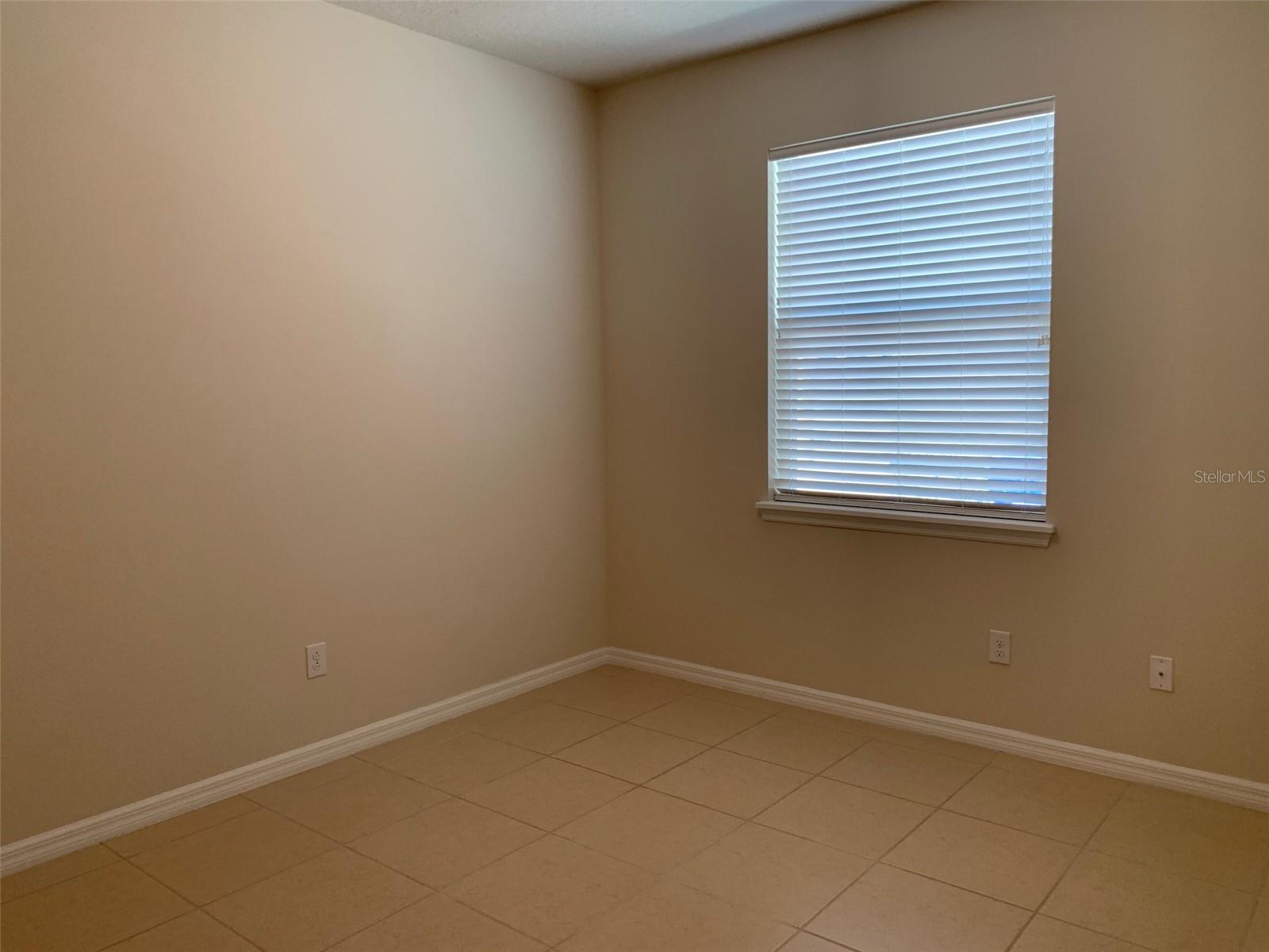 TAPESTRY PH 4 - Residential