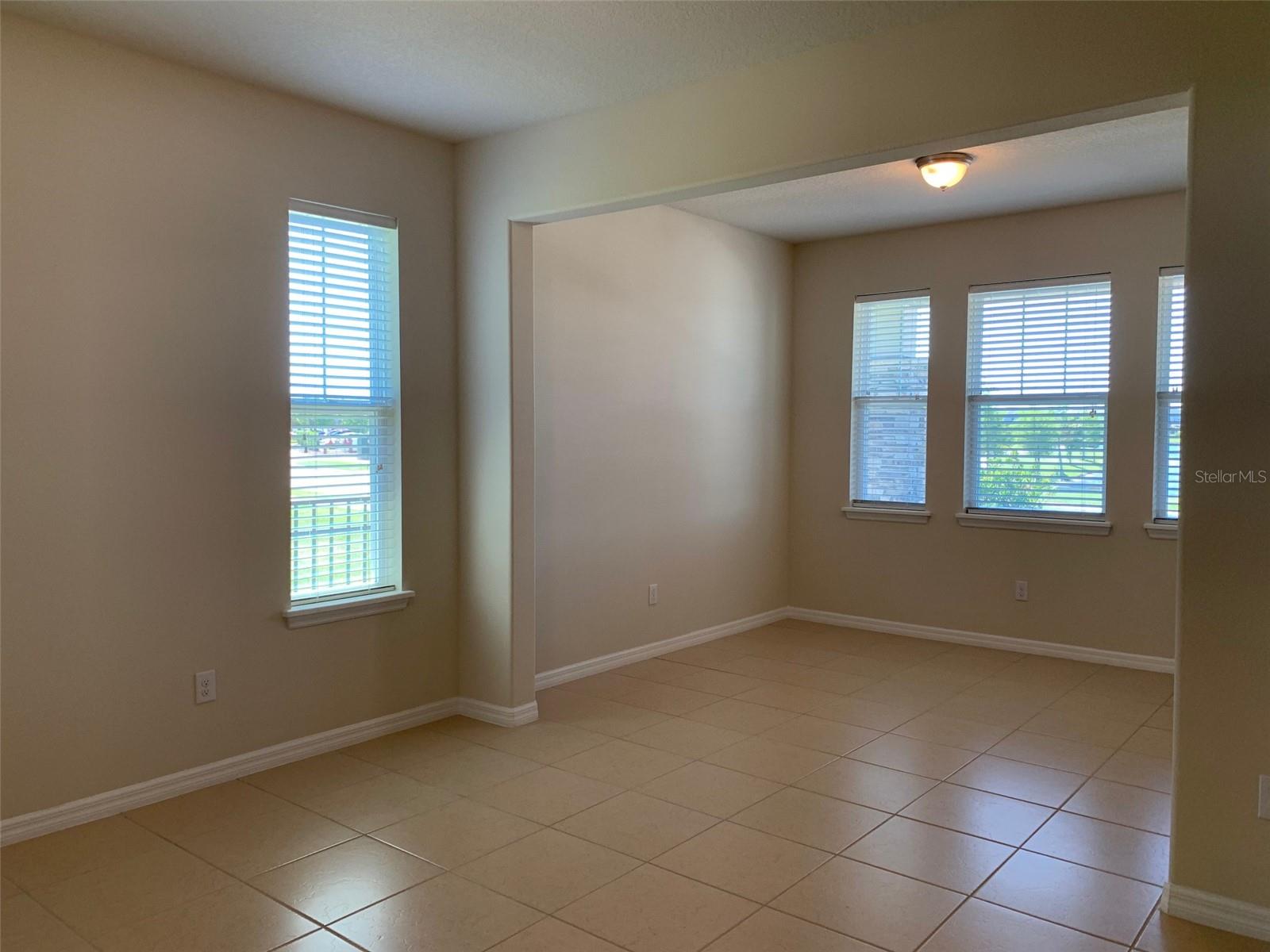 TAPESTRY PH 4 - Residential