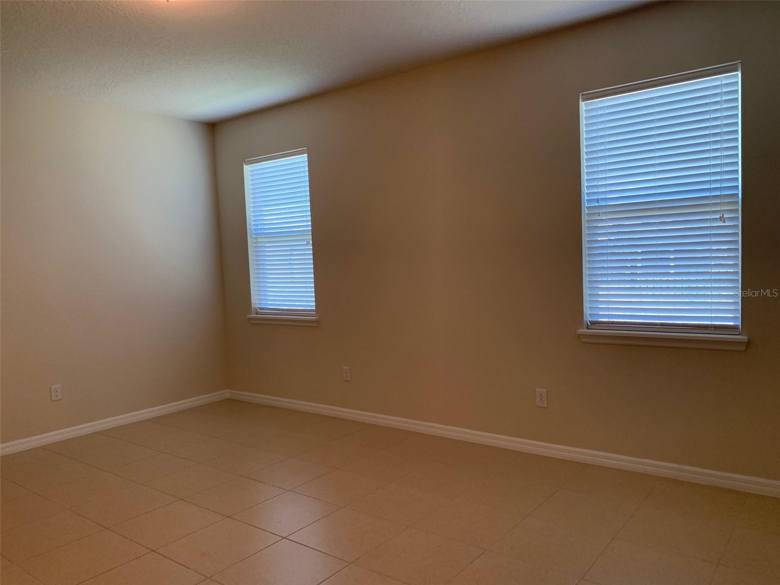 TAPESTRY PH 4 - Residential