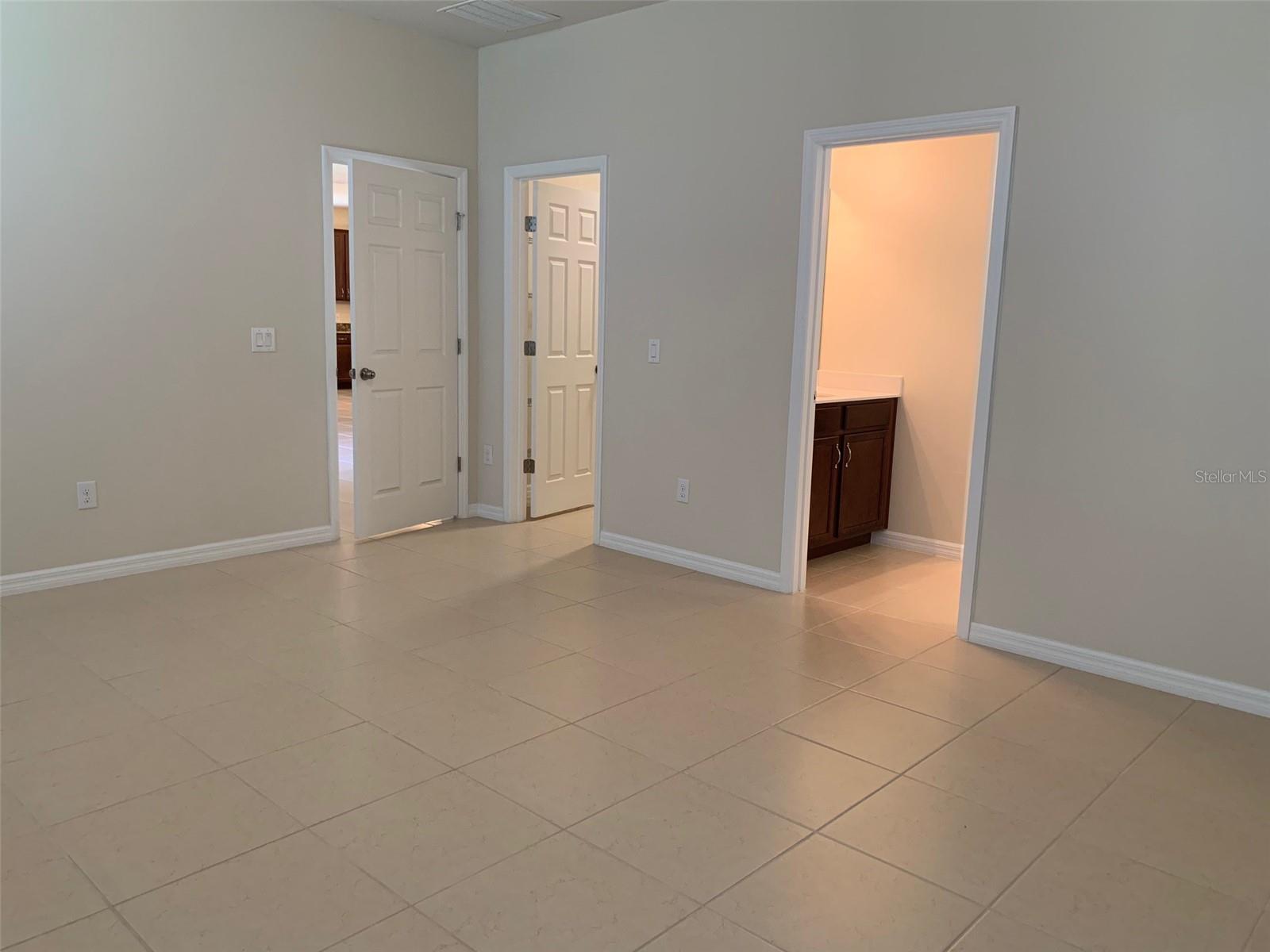 TAPESTRY PH 4 - Residential
