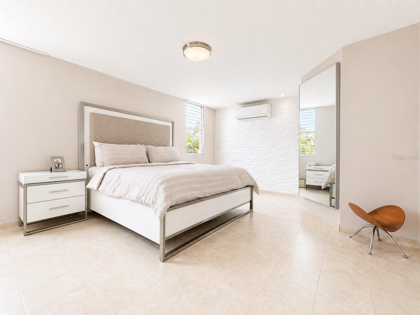 URB. ENTRERIOS ENCANTADA - Residential