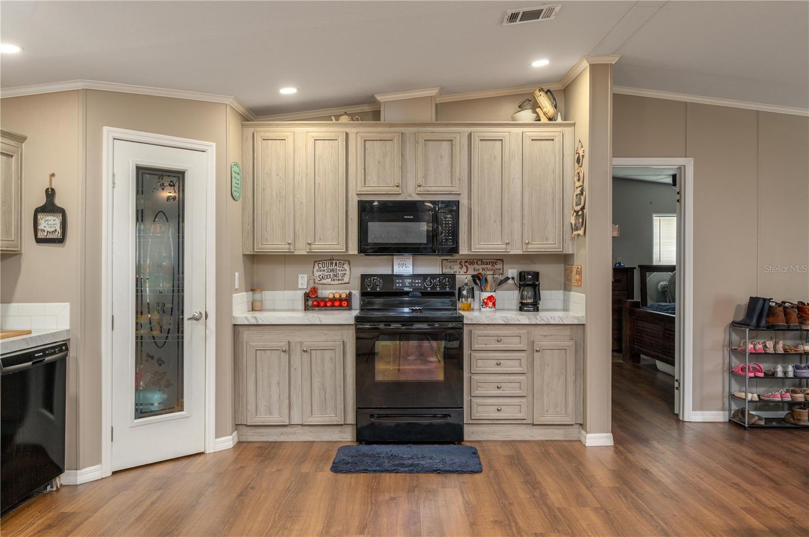 EVANS ACRES - Residential