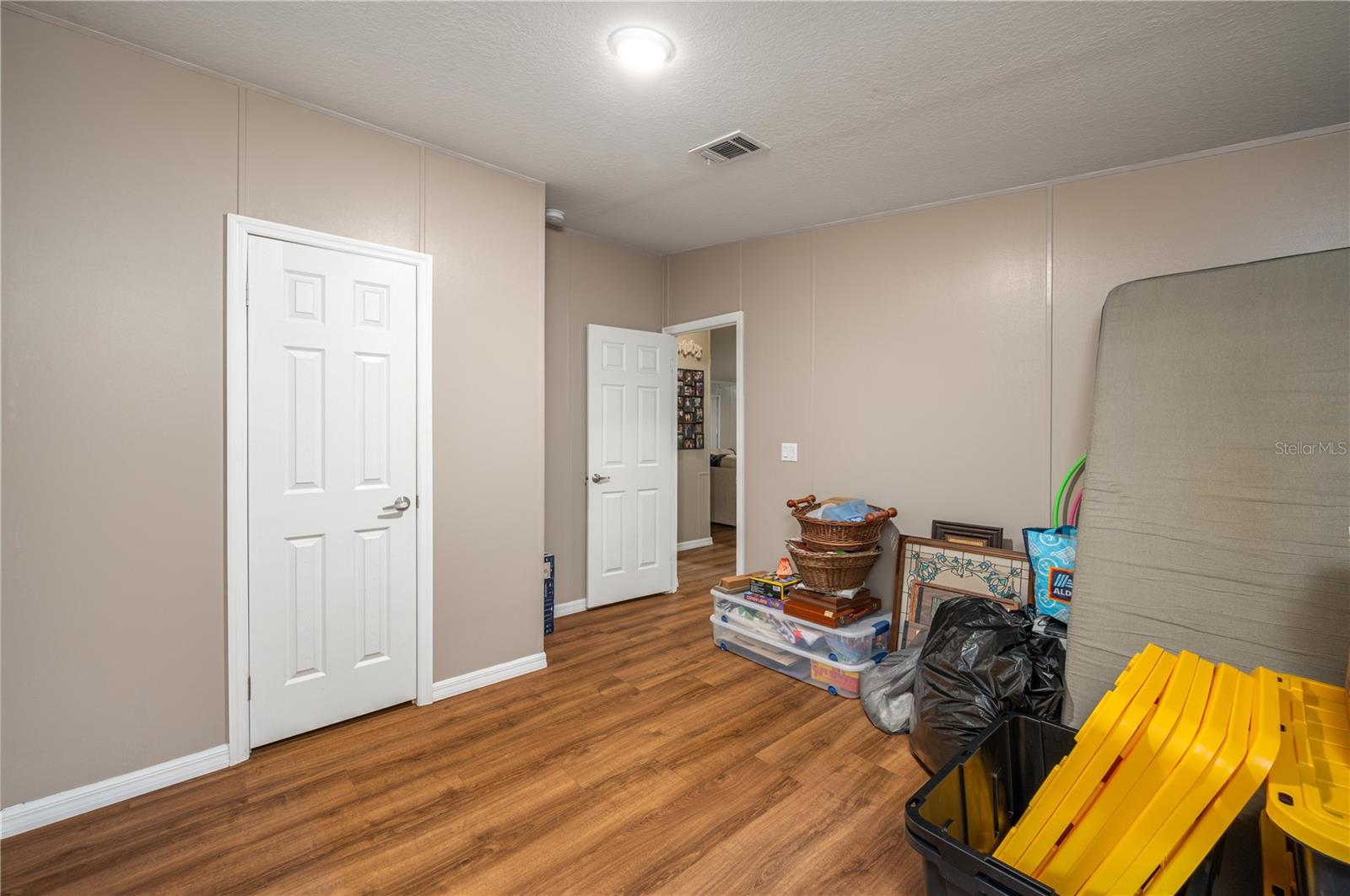 EVANS ACRES - Residential