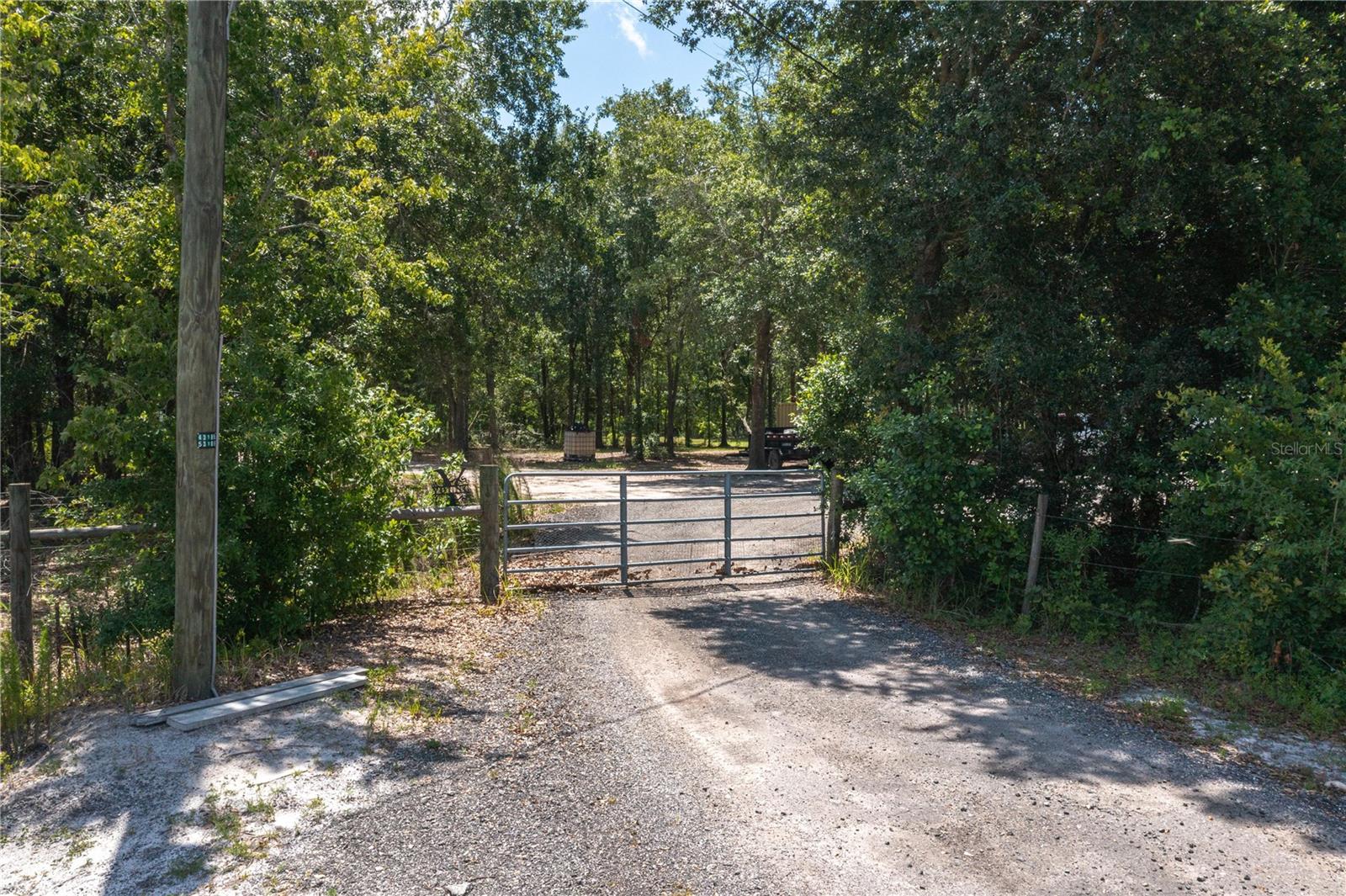 EVANS ACRES - Residential
