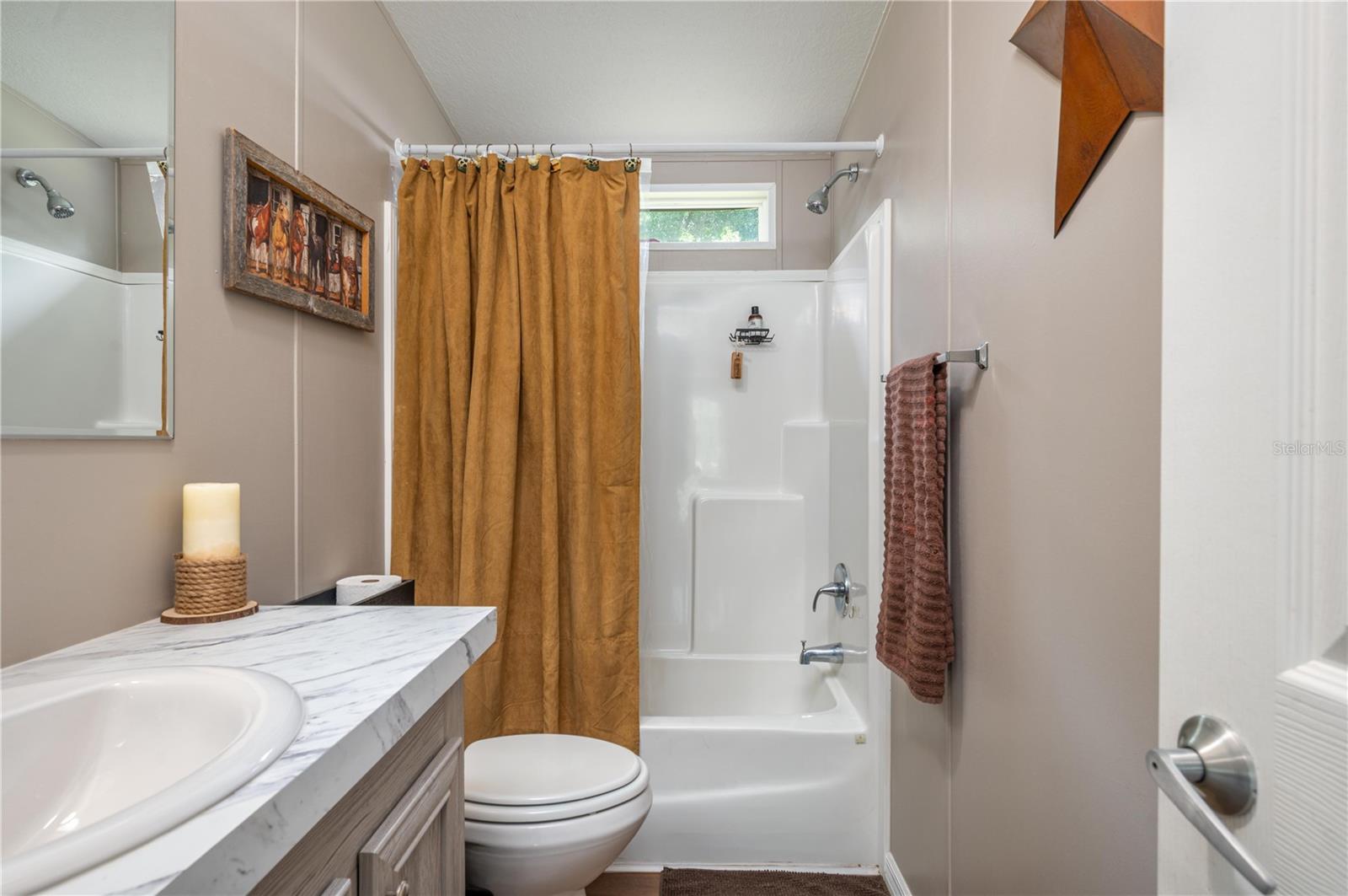EVANS ACRES - Residential