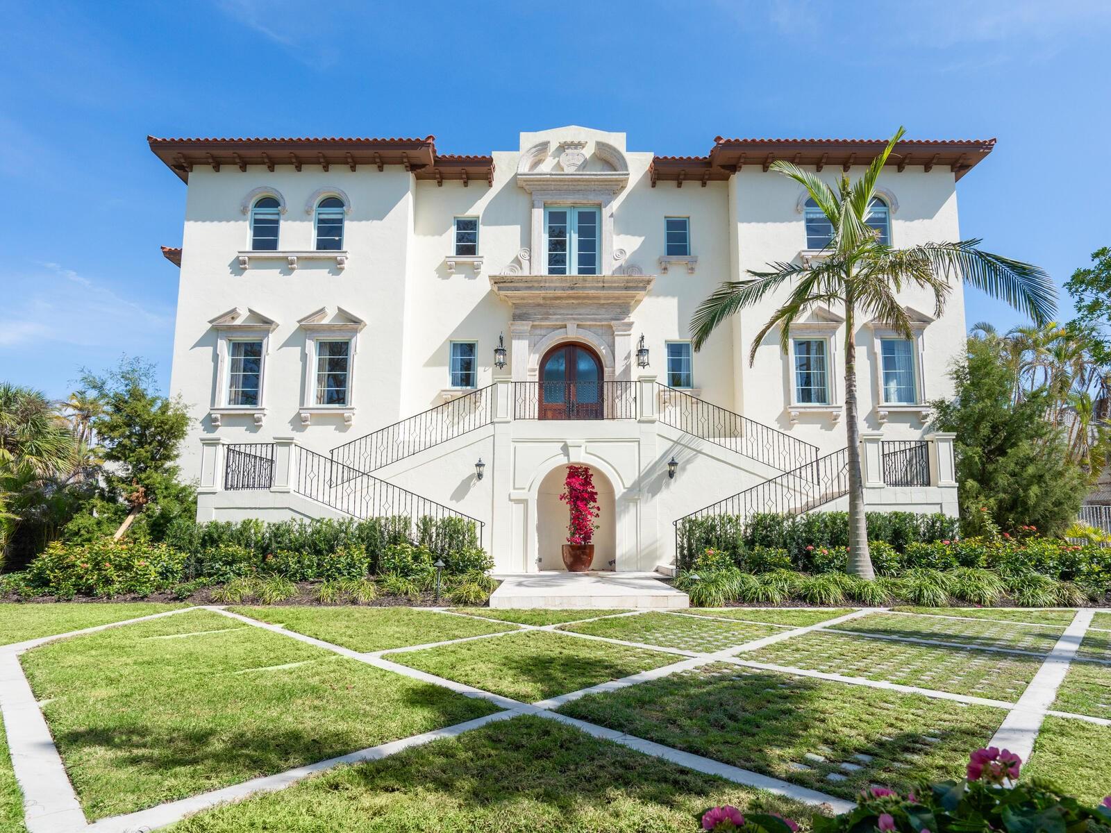 COCOANUT BAYOU - Residential
