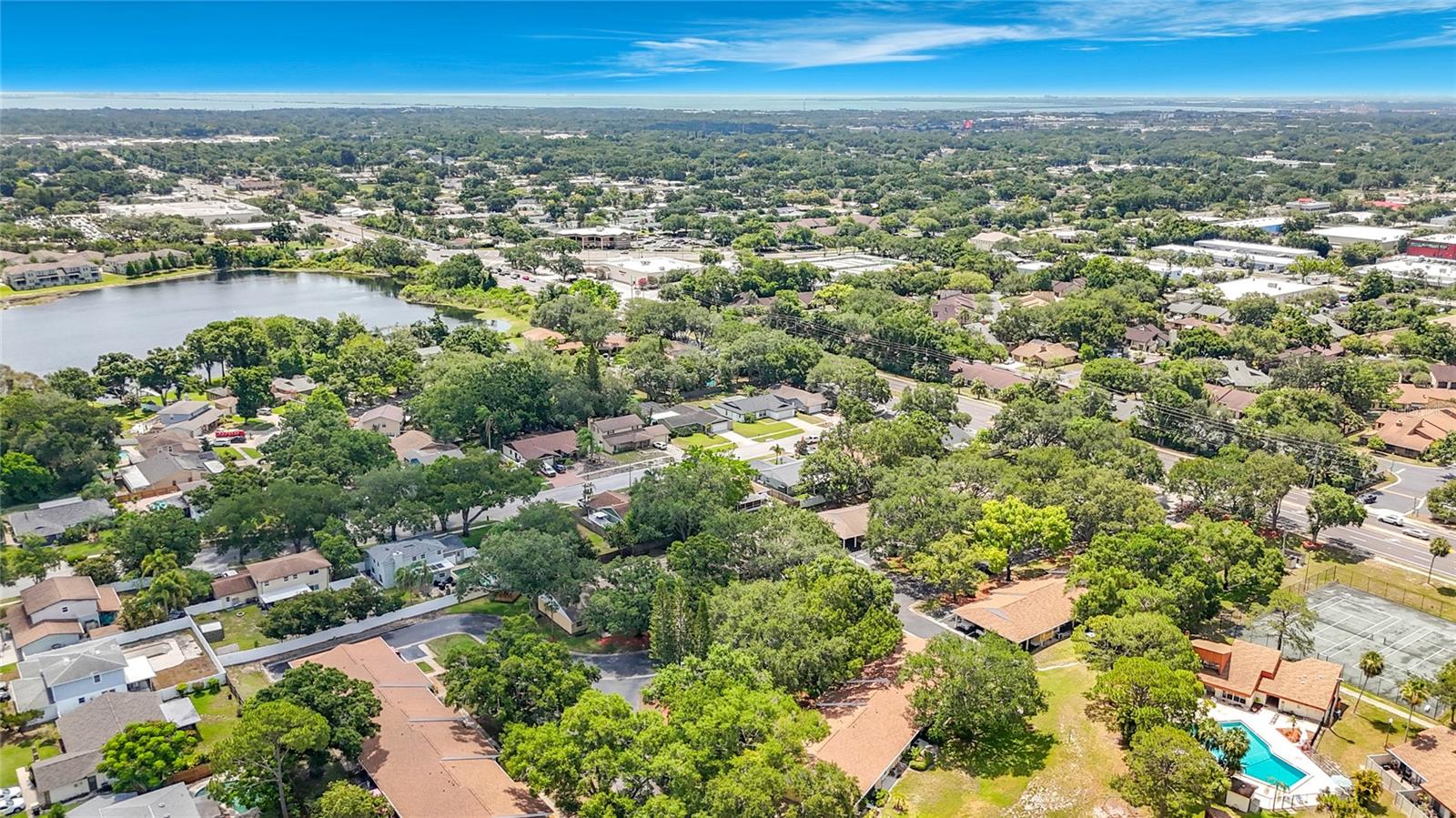 SUNSET POINT CONDO - Residential