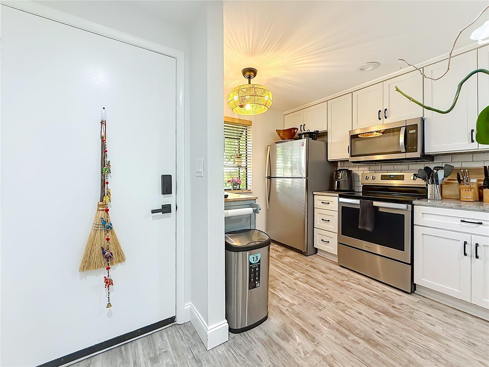 SUNSET POINT CONDO - Residential