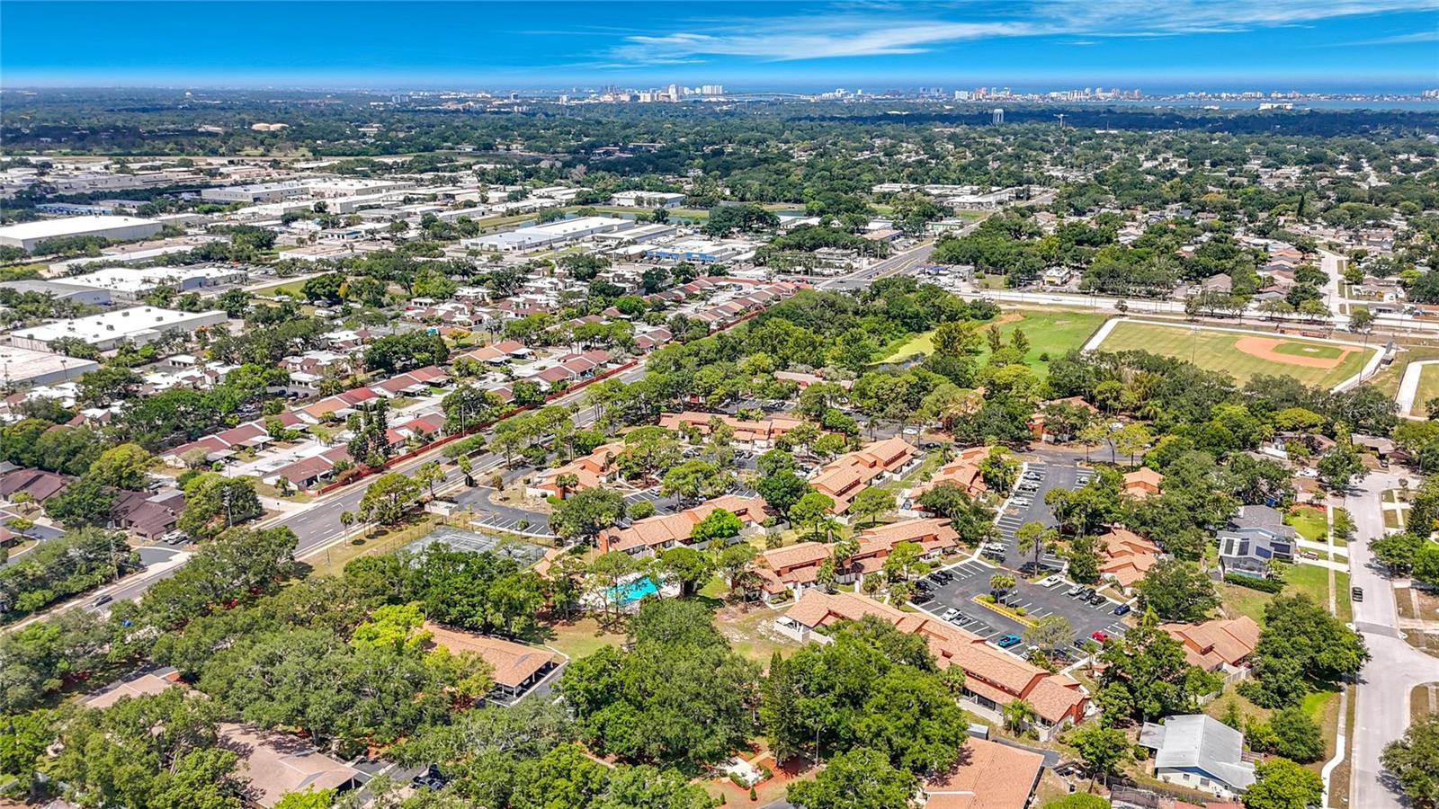 SUNSET POINT CONDO - Residential