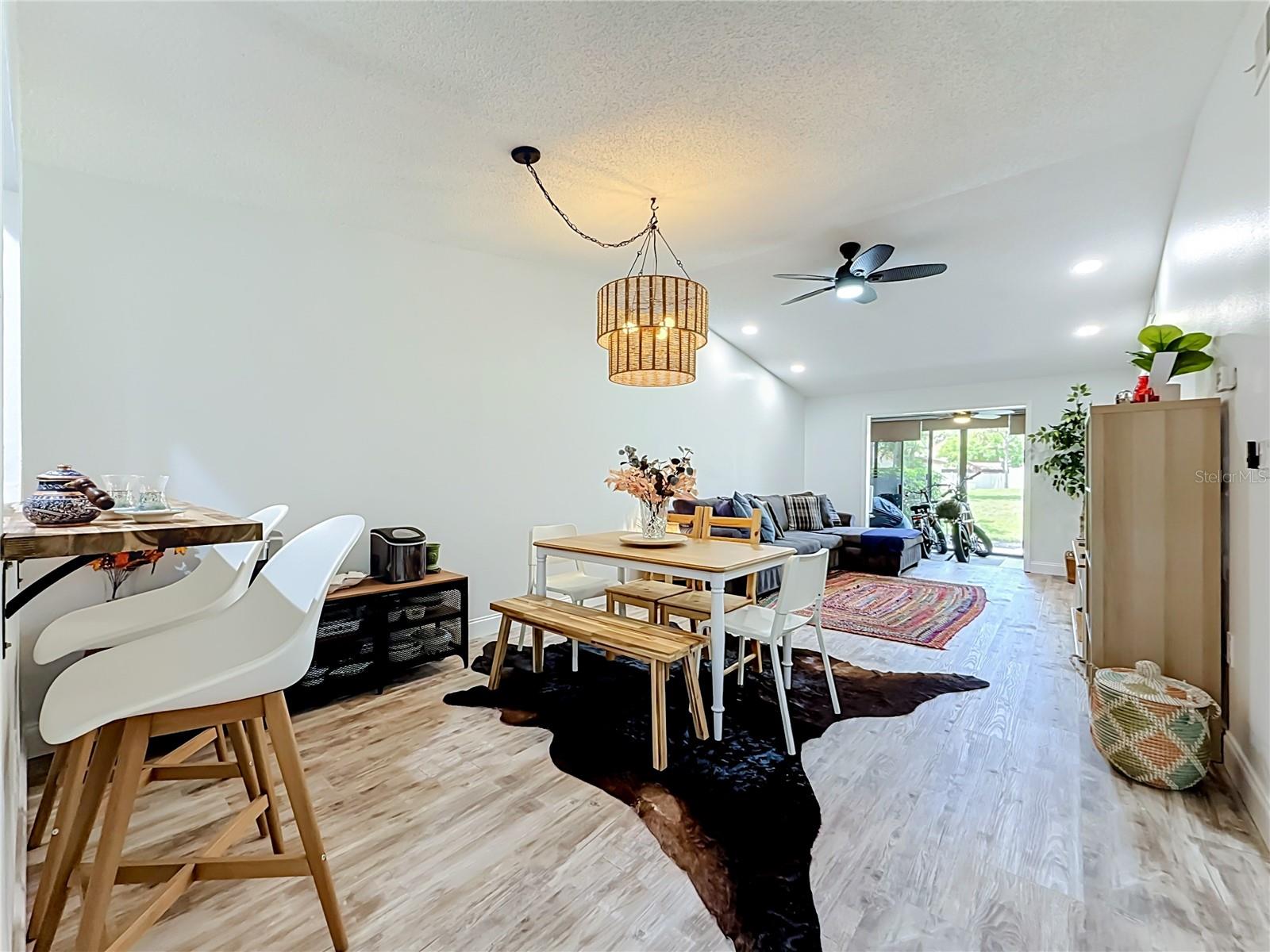 SUNSET POINT CONDO - Residential