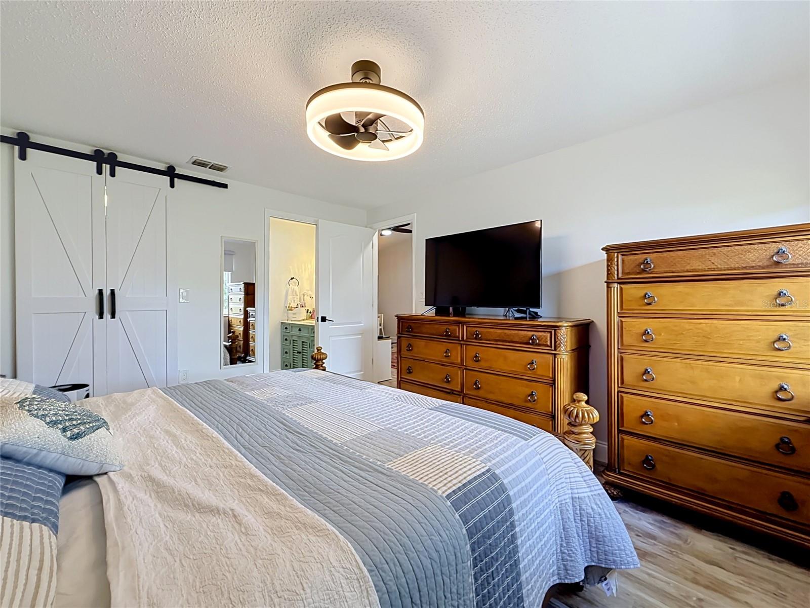 SUNSET POINT CONDO - Residential