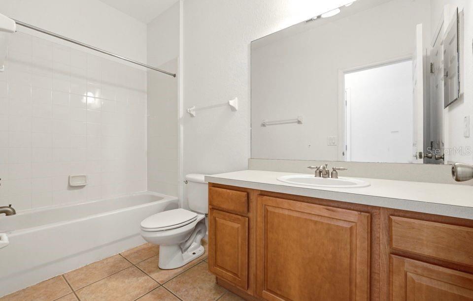 TRAFALGAR VILLAGE PH 1 - Residential Lease
