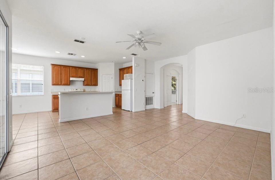 TRAFALGAR VILLAGE PH 1 - Residential Lease